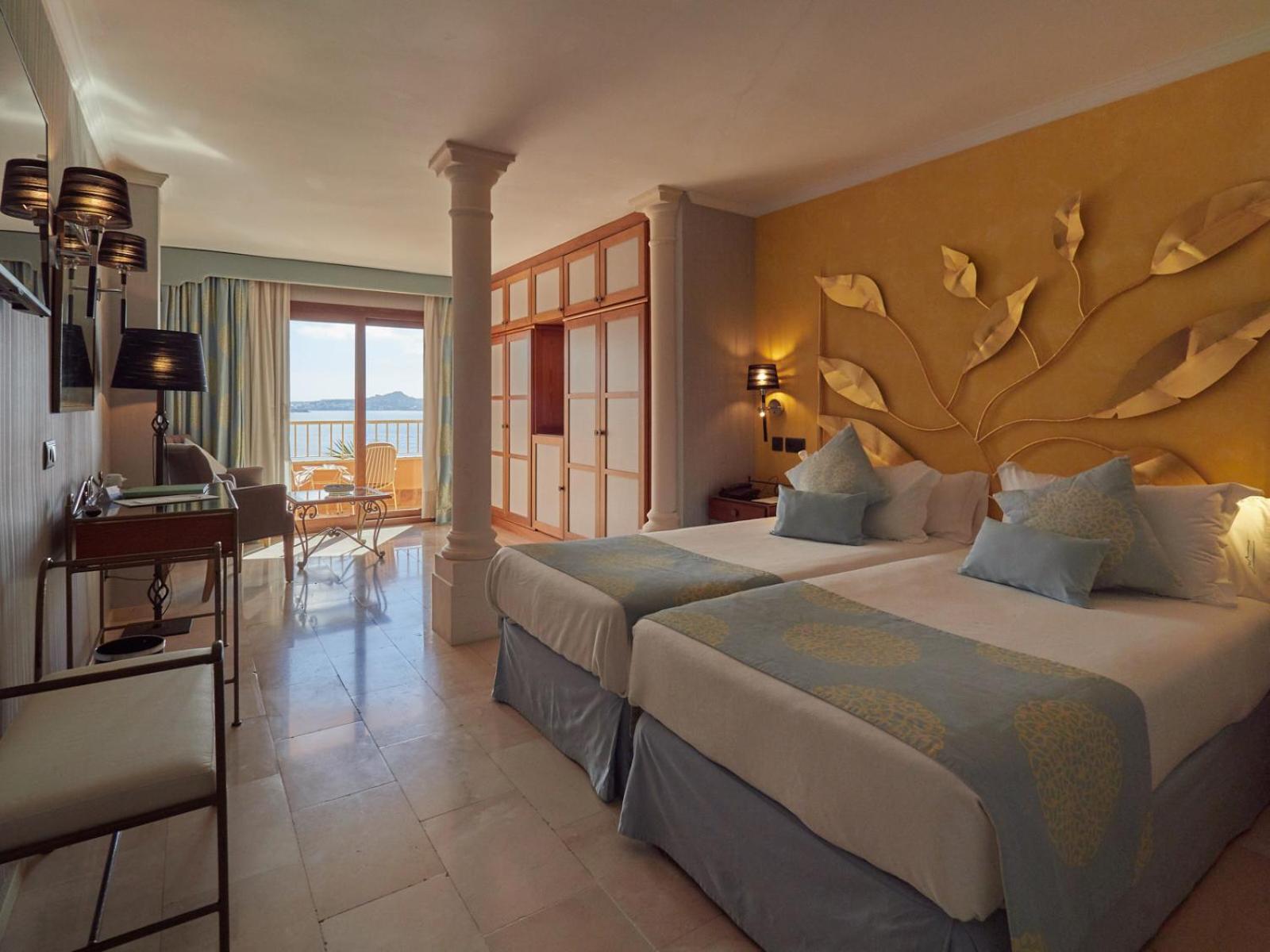 Junior Suite with Sea View - Photo 8