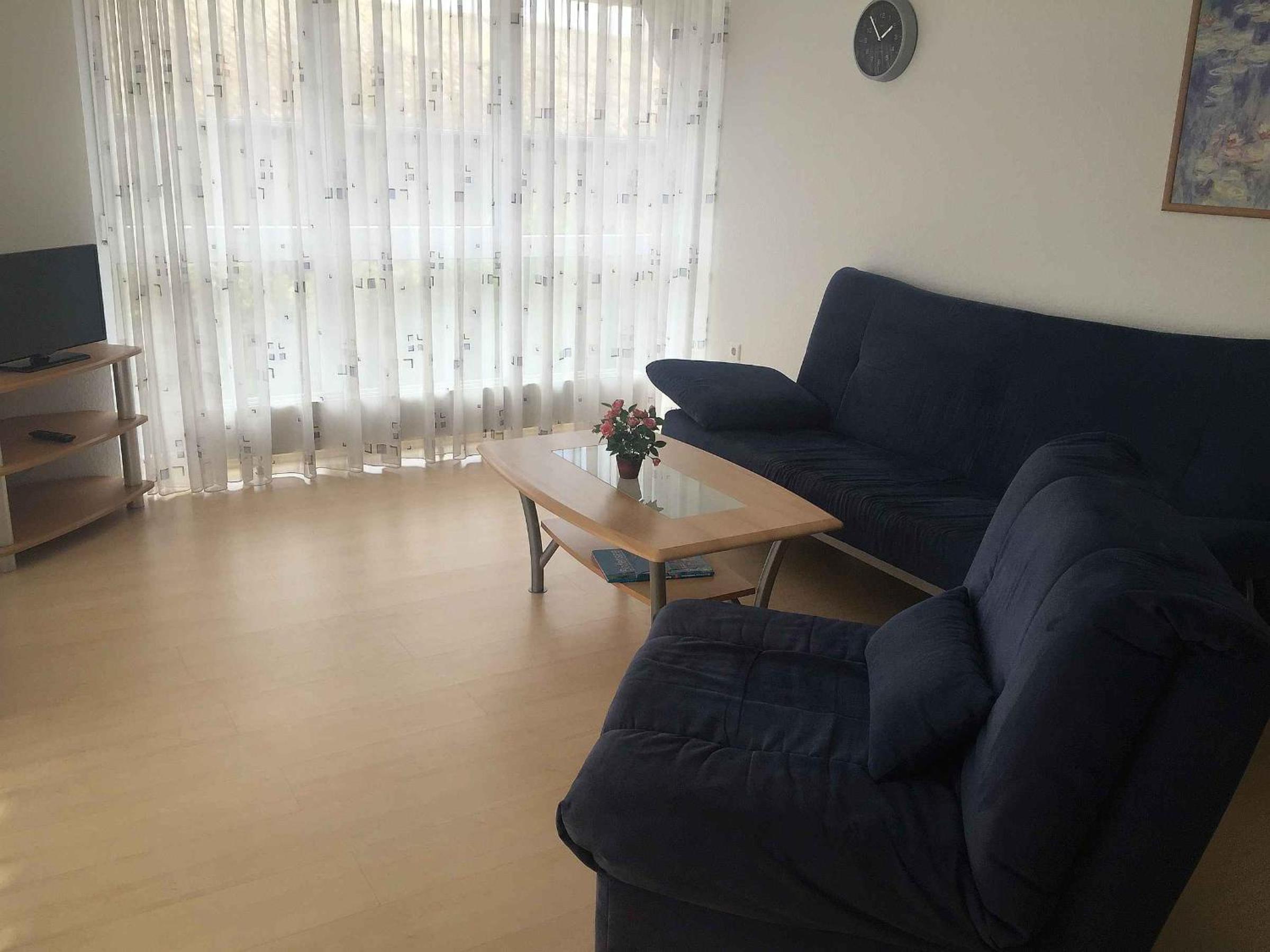 Two-Bedroom Deluxe Apartment with Balcony photo 1