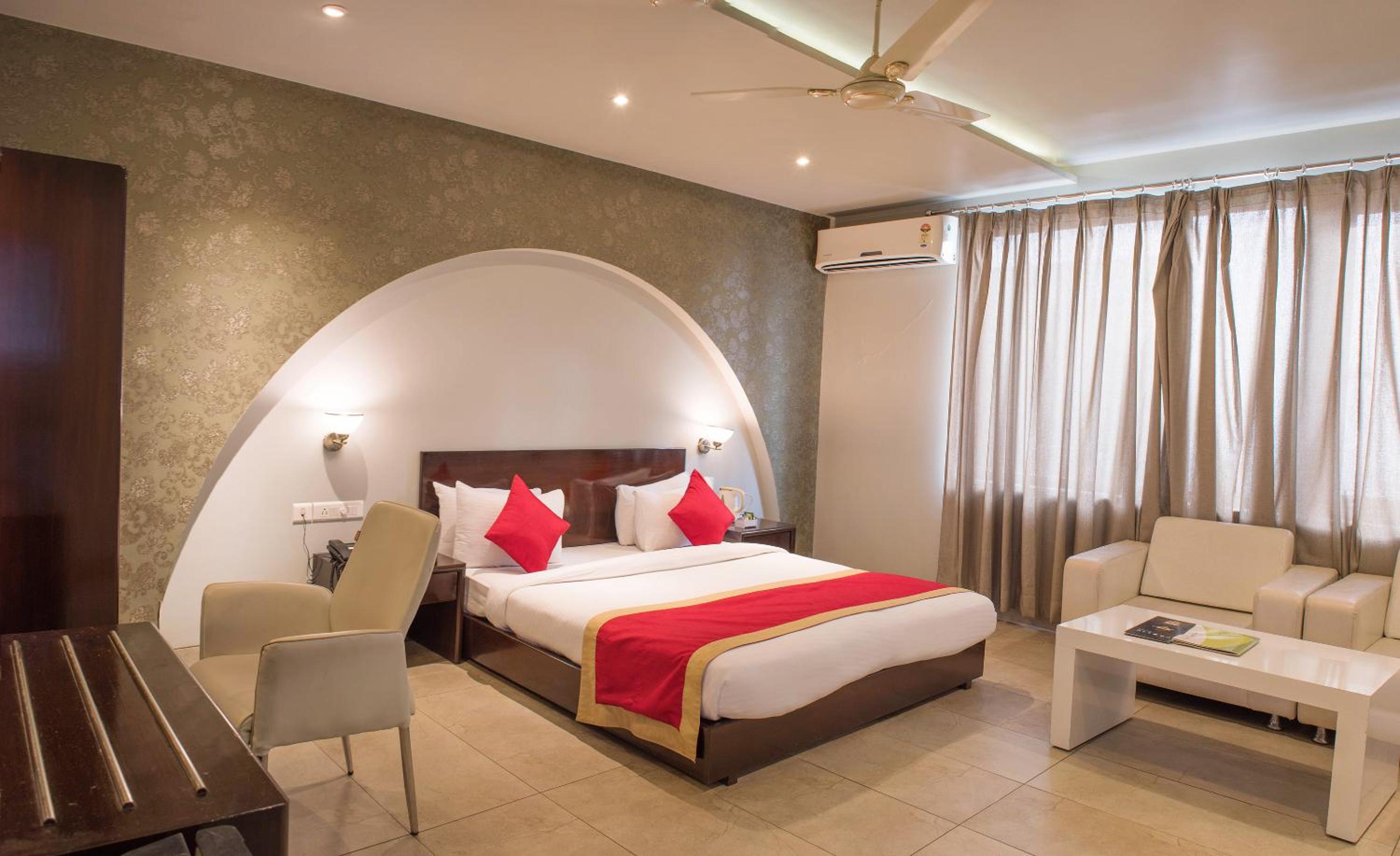 Deluxe Double Room - Photo 1