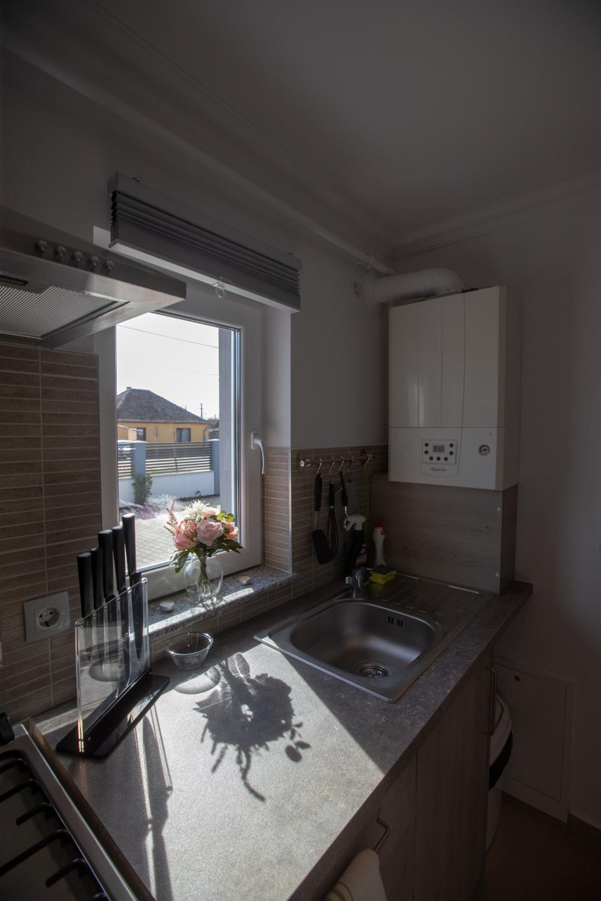 Apartment - Photo 17