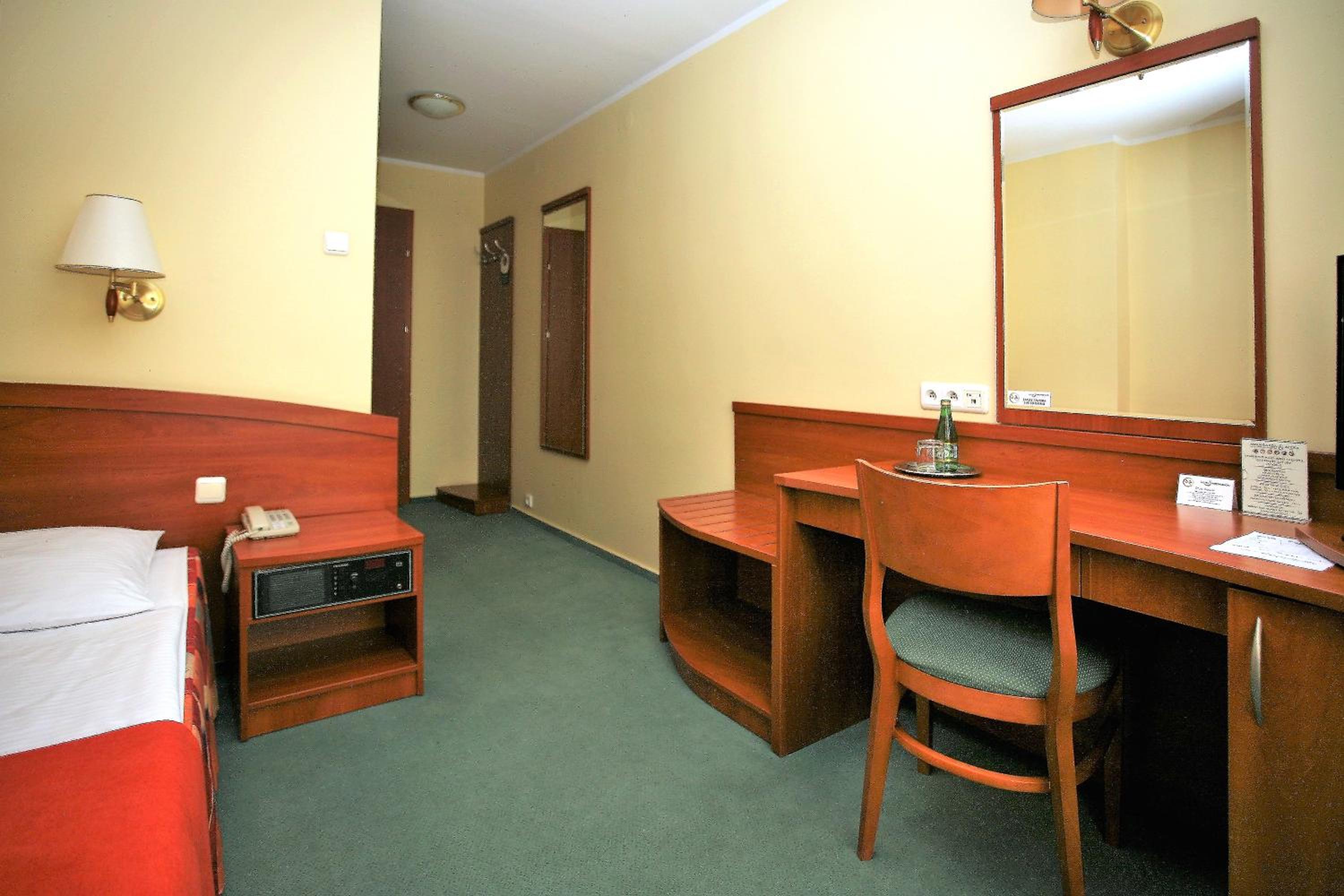 Single Room