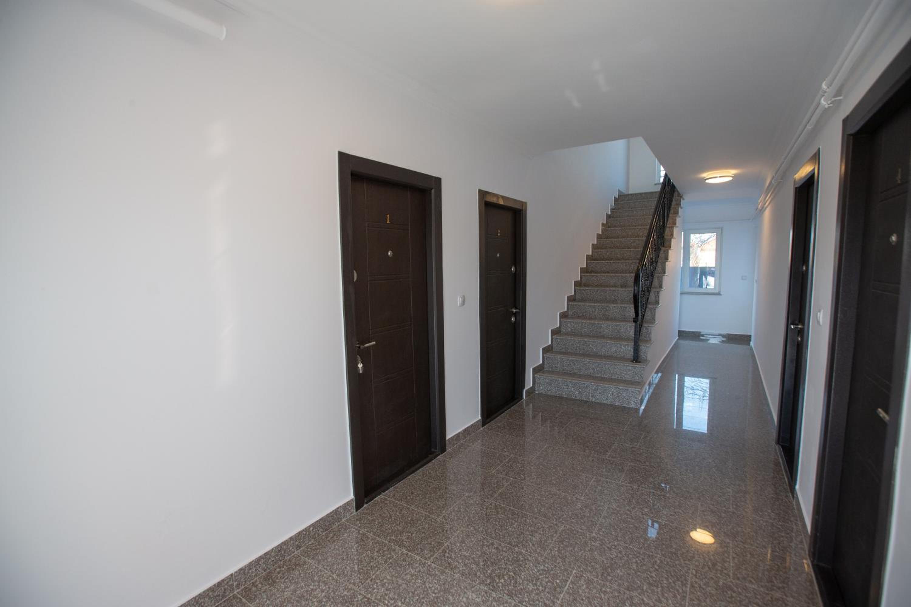 Apartment - Photo 26