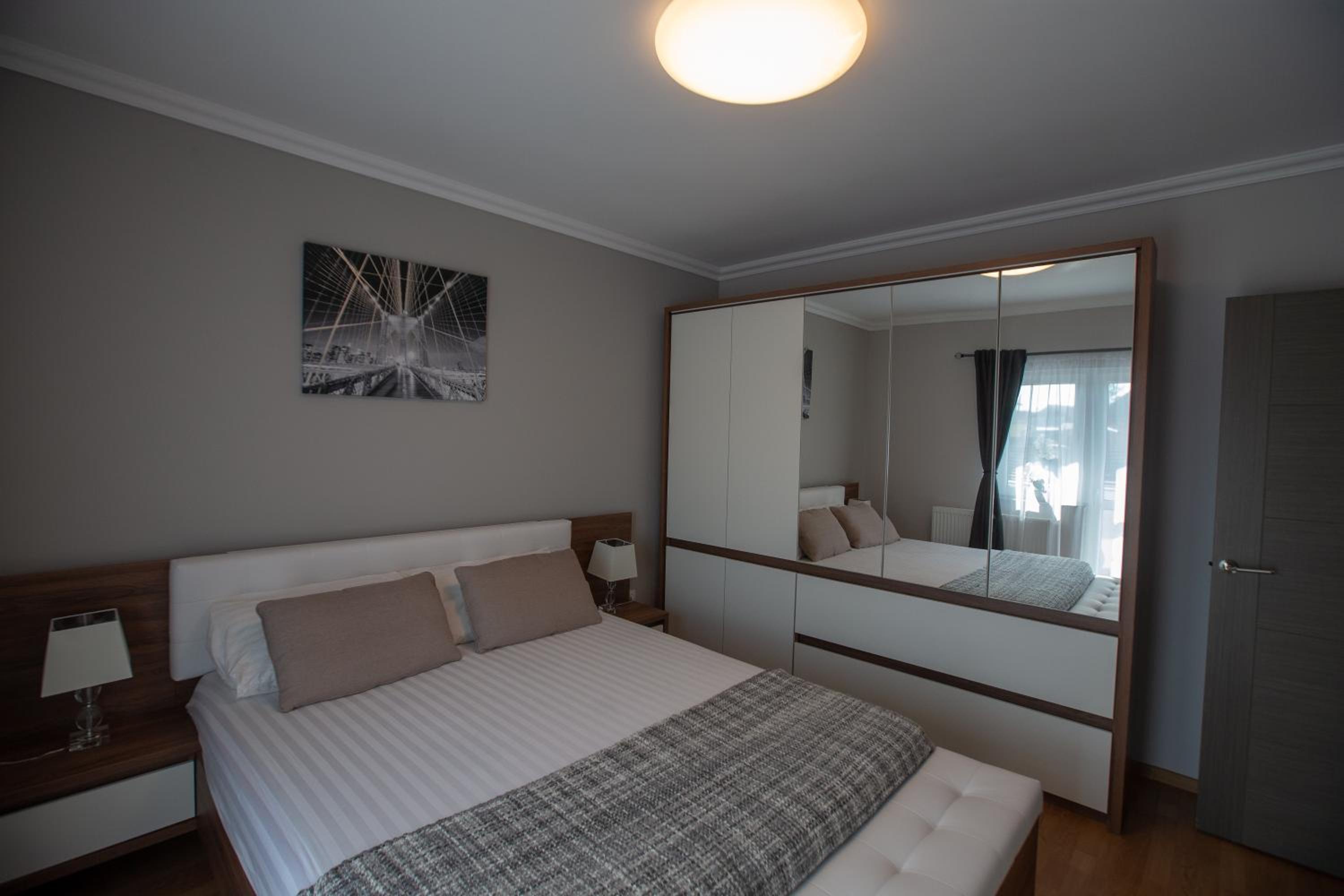 Apartment - Photo 12