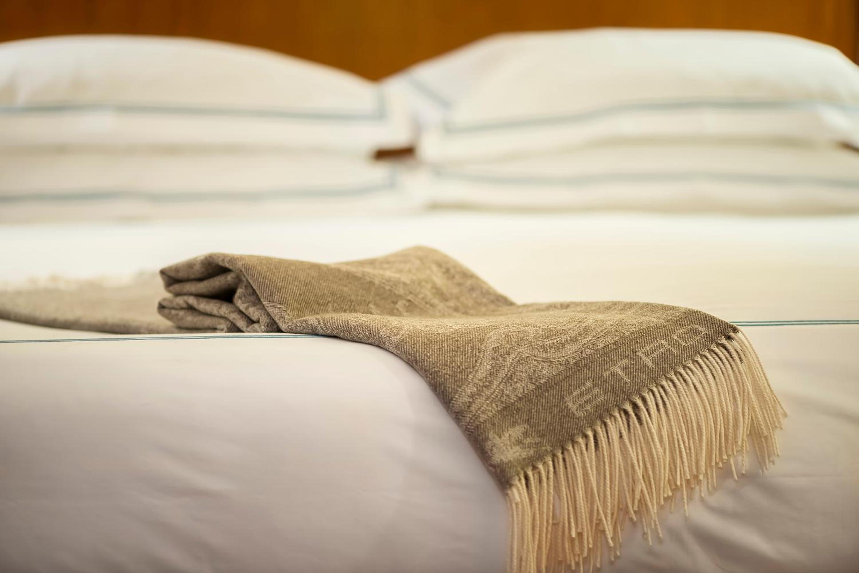 Deluxe Double or Twin Room - Photo 2