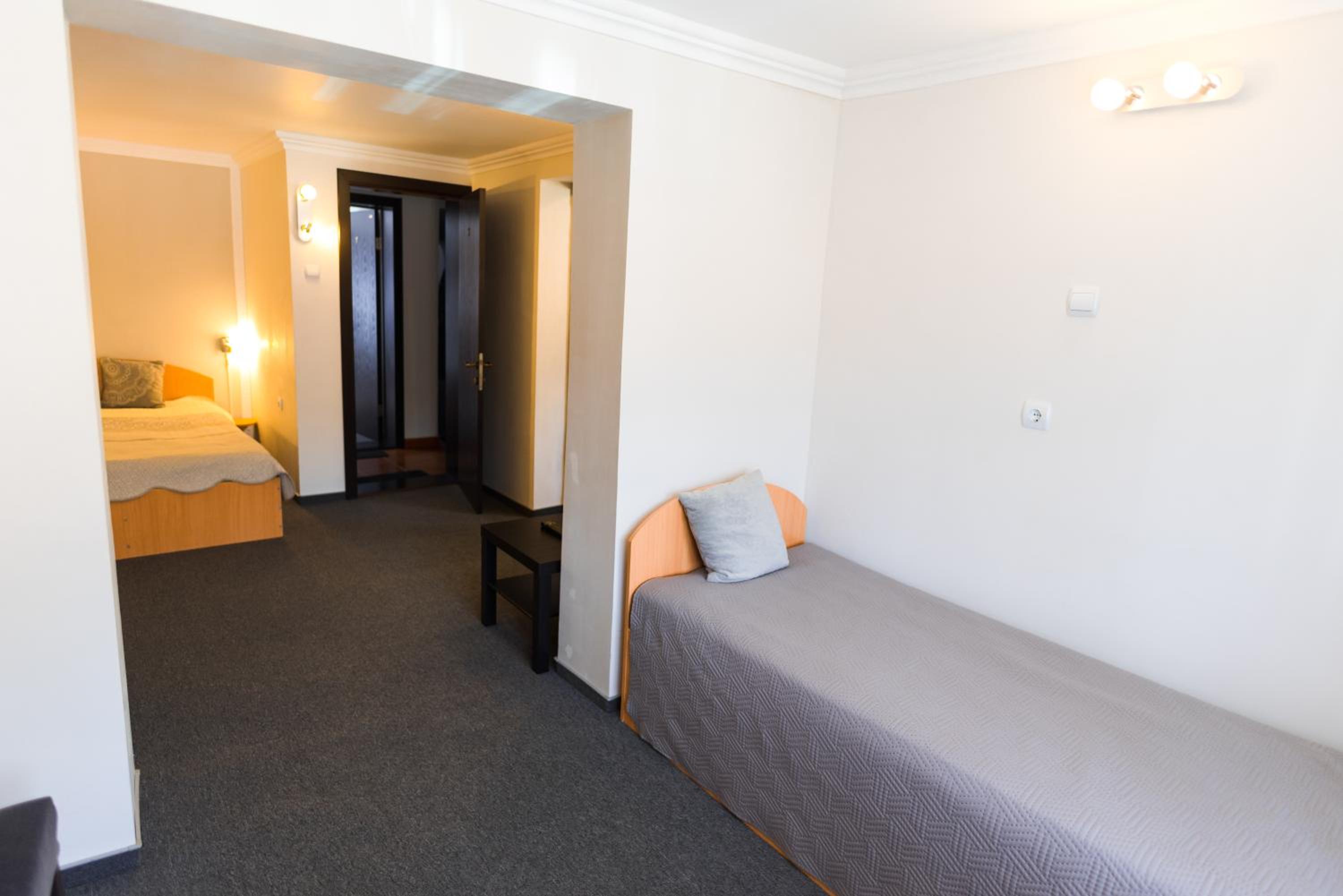 Comfort Triple Room with Shower photo 2