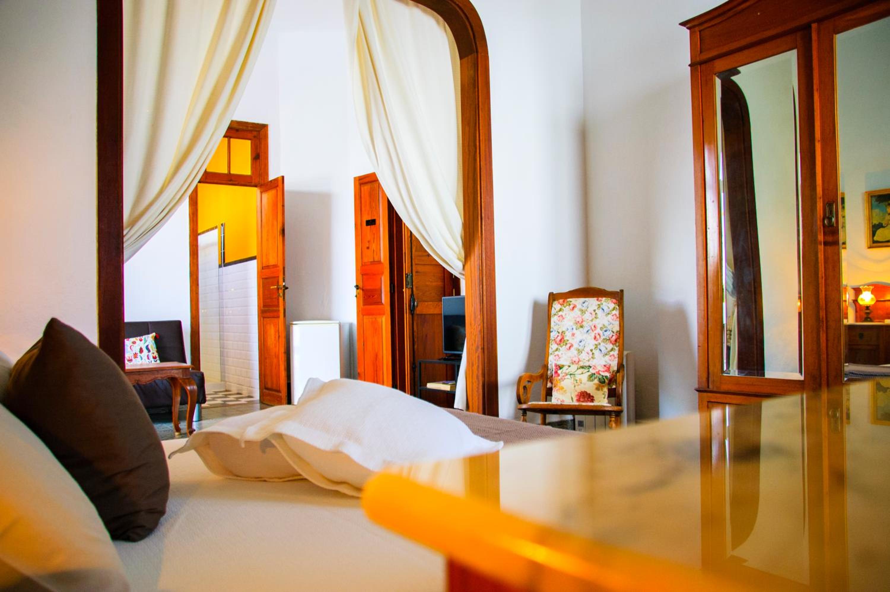 Suite (3 Adults) photo 3