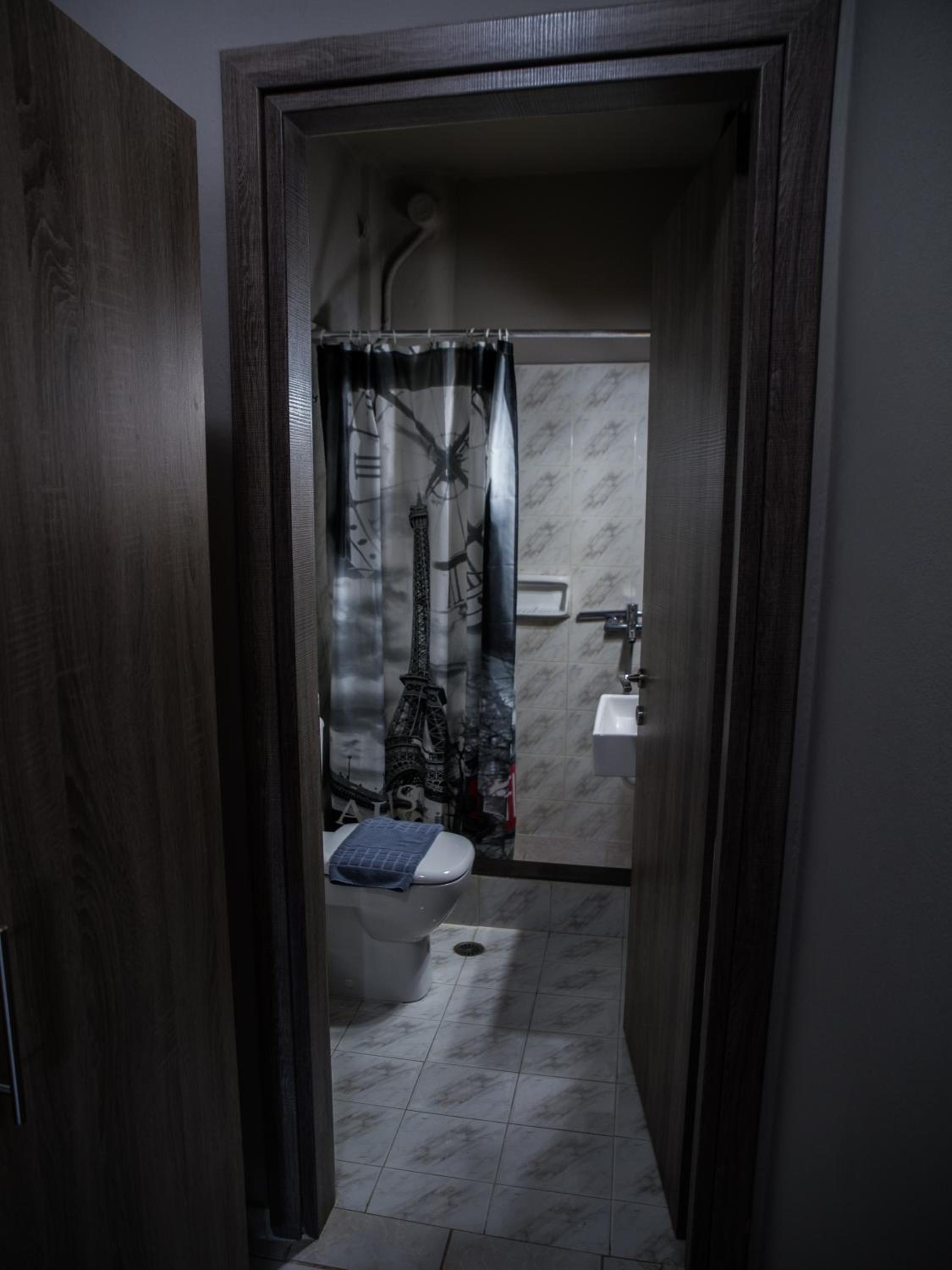 Deluxe Single Room with Balcony photo 3