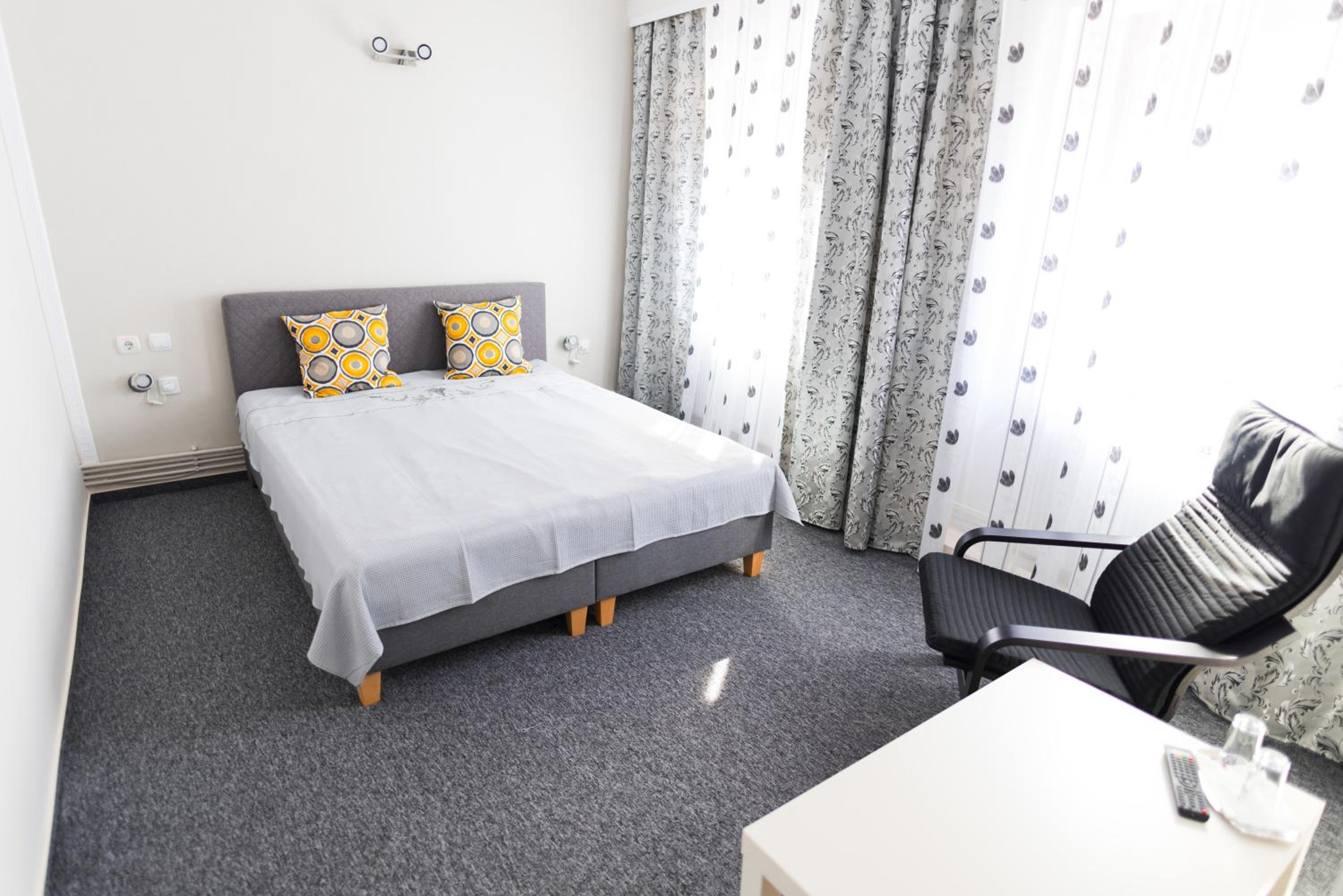 Double Room photo 3