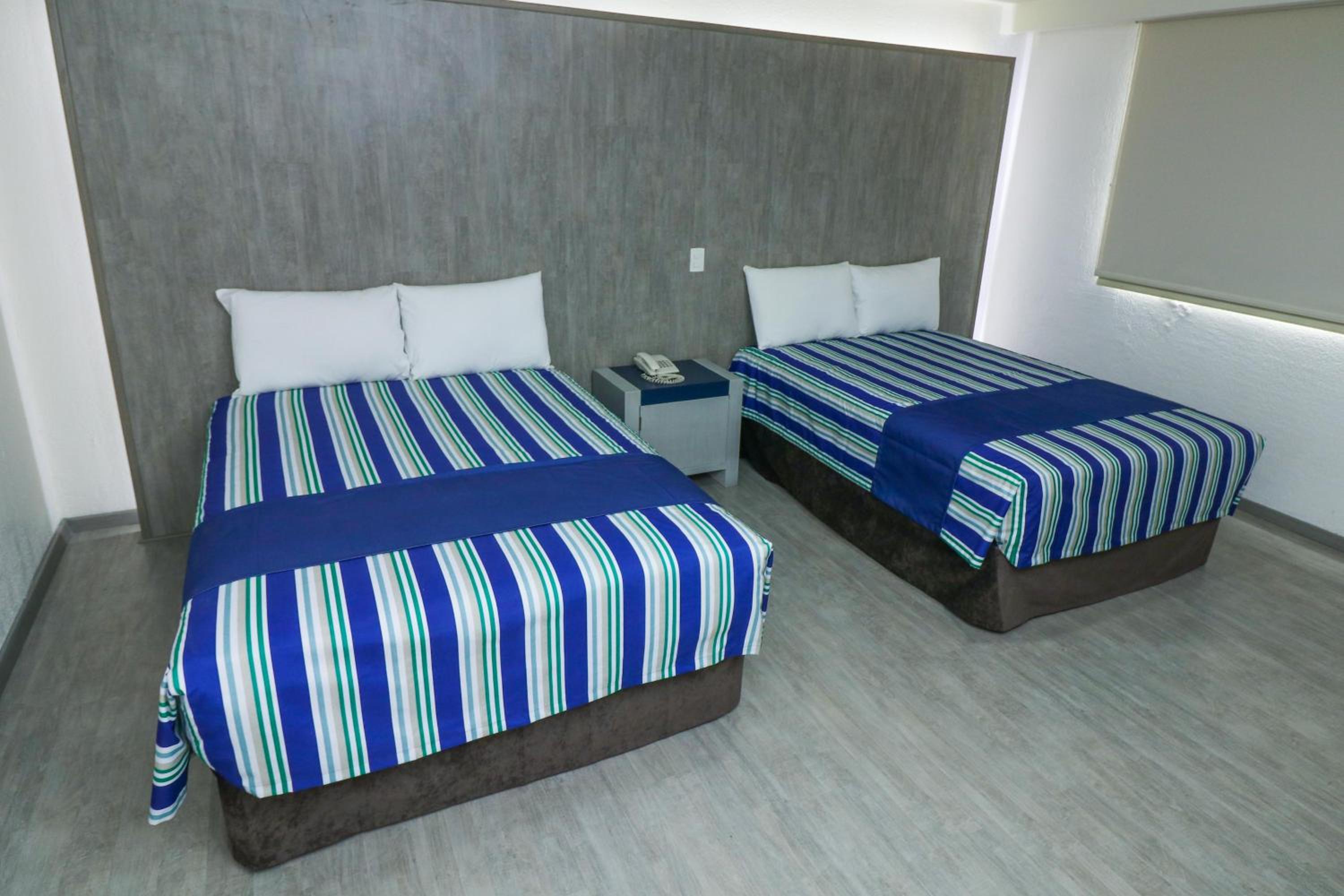 Superior Twin Room photo 3