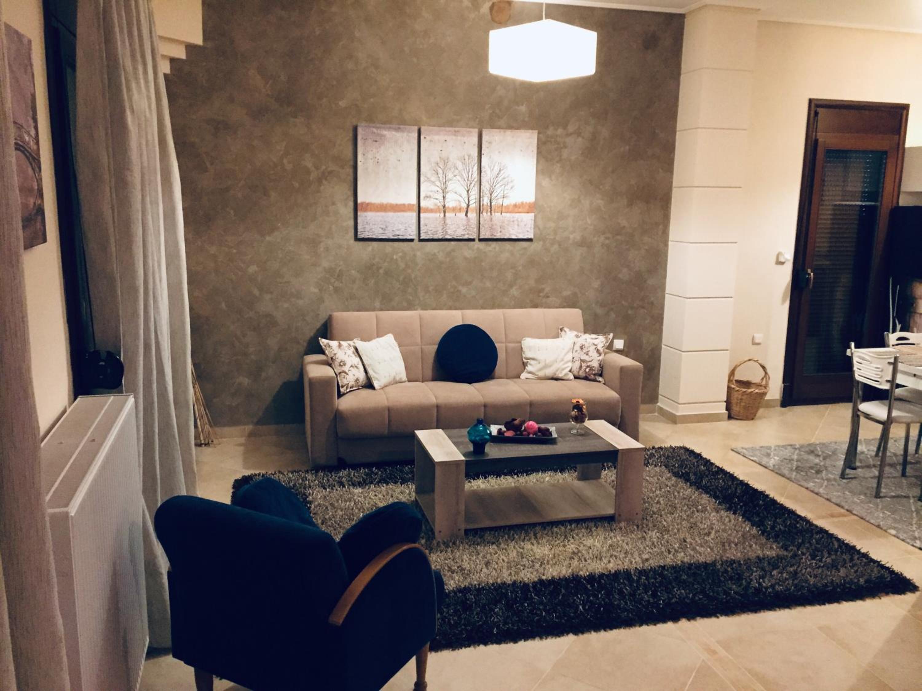One Bedroom Apartment
