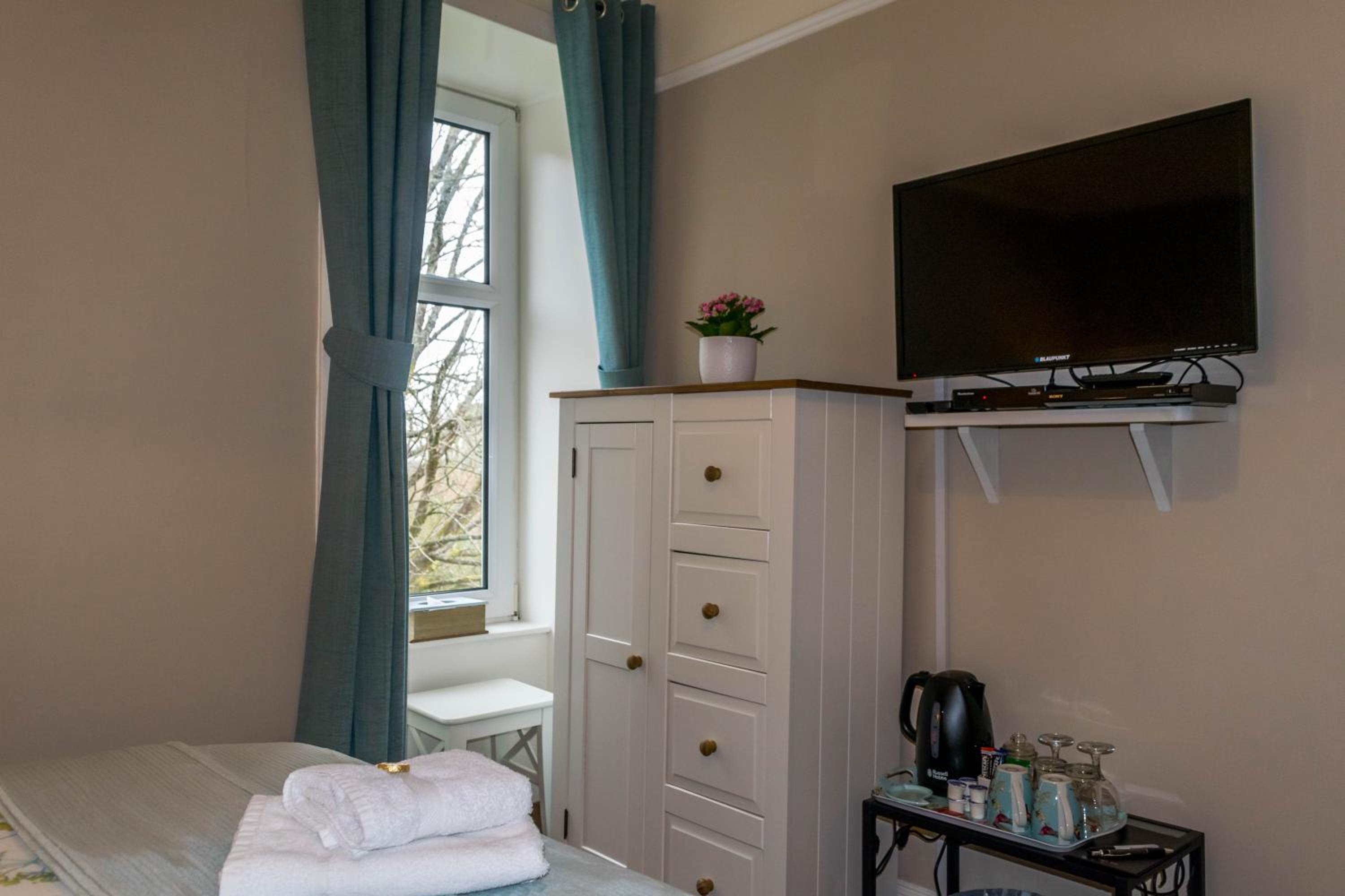 Small Double Room photo 2
