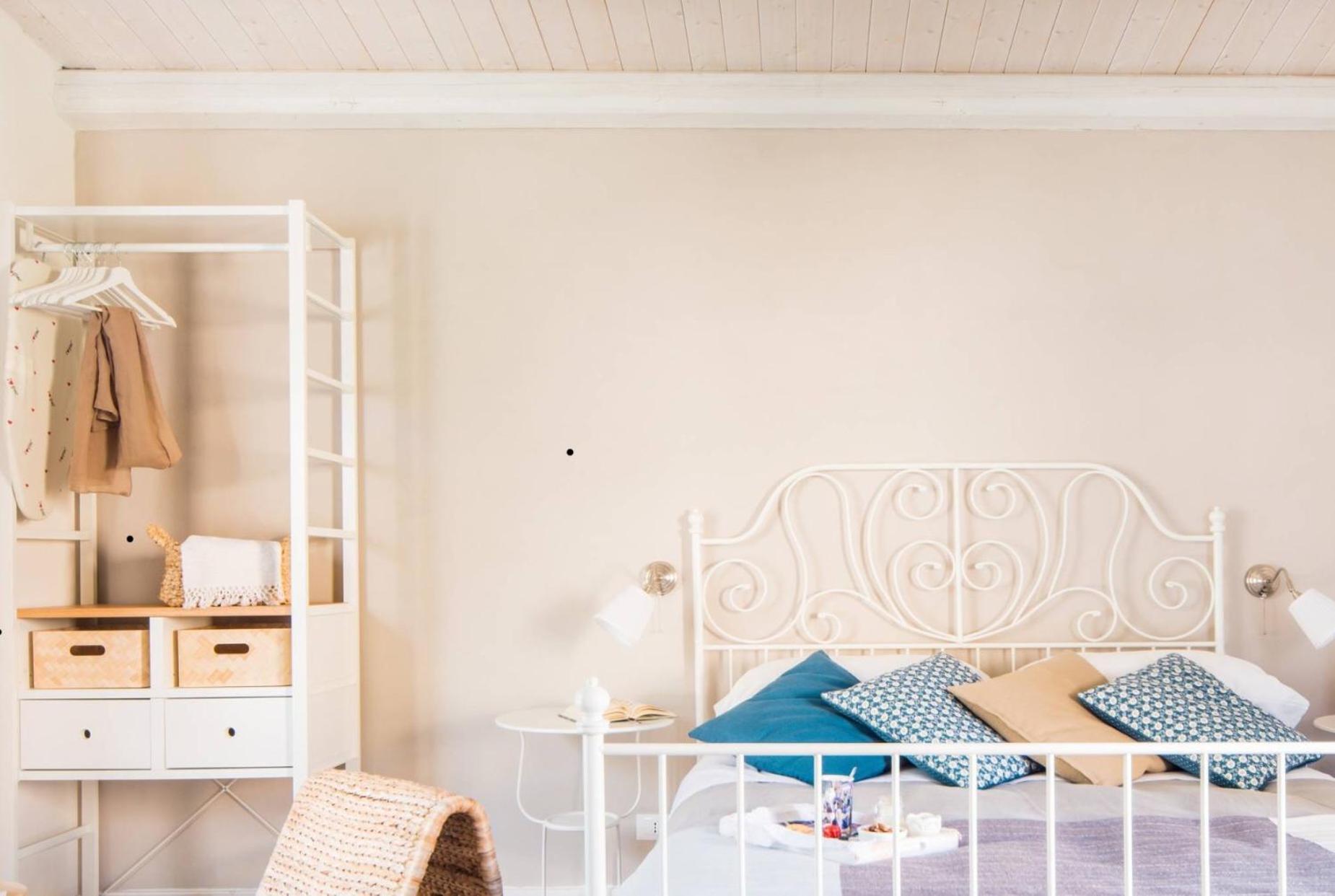 Studio Apartment photo 1