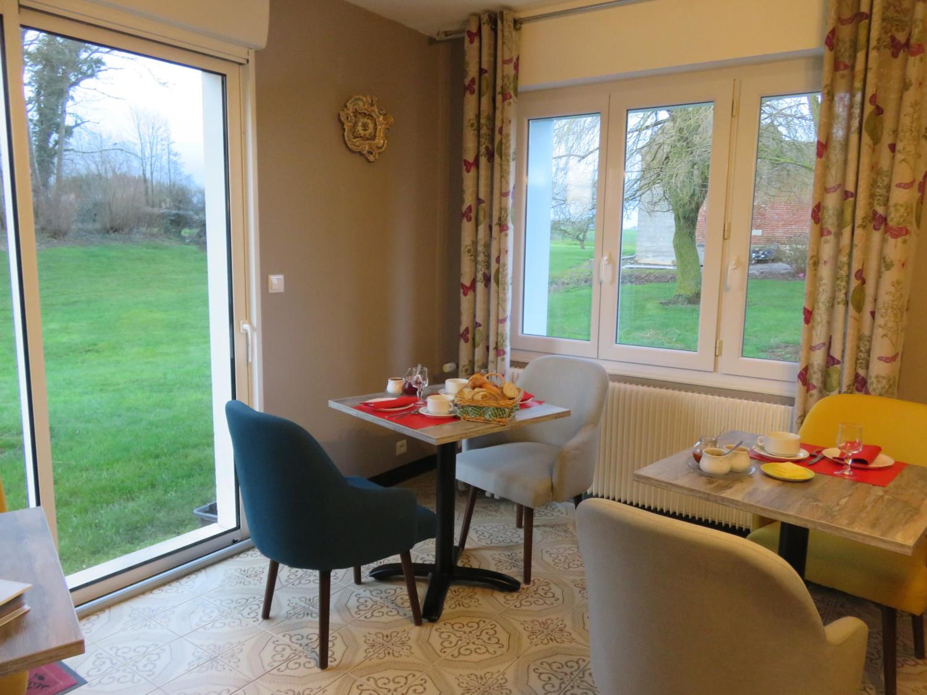 Double Room - Photo 6