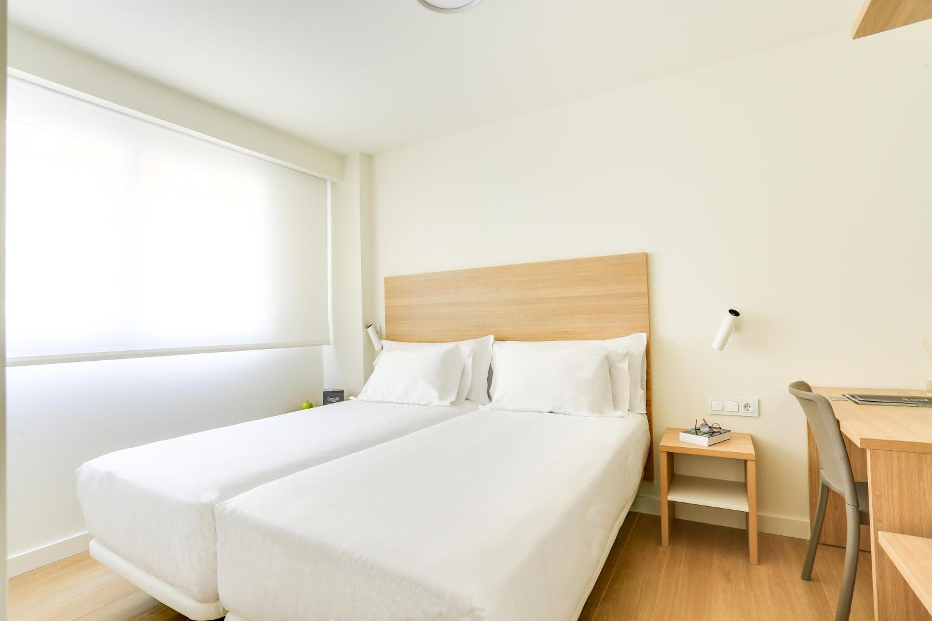 One-Bedroom Apartment - Photo 18
