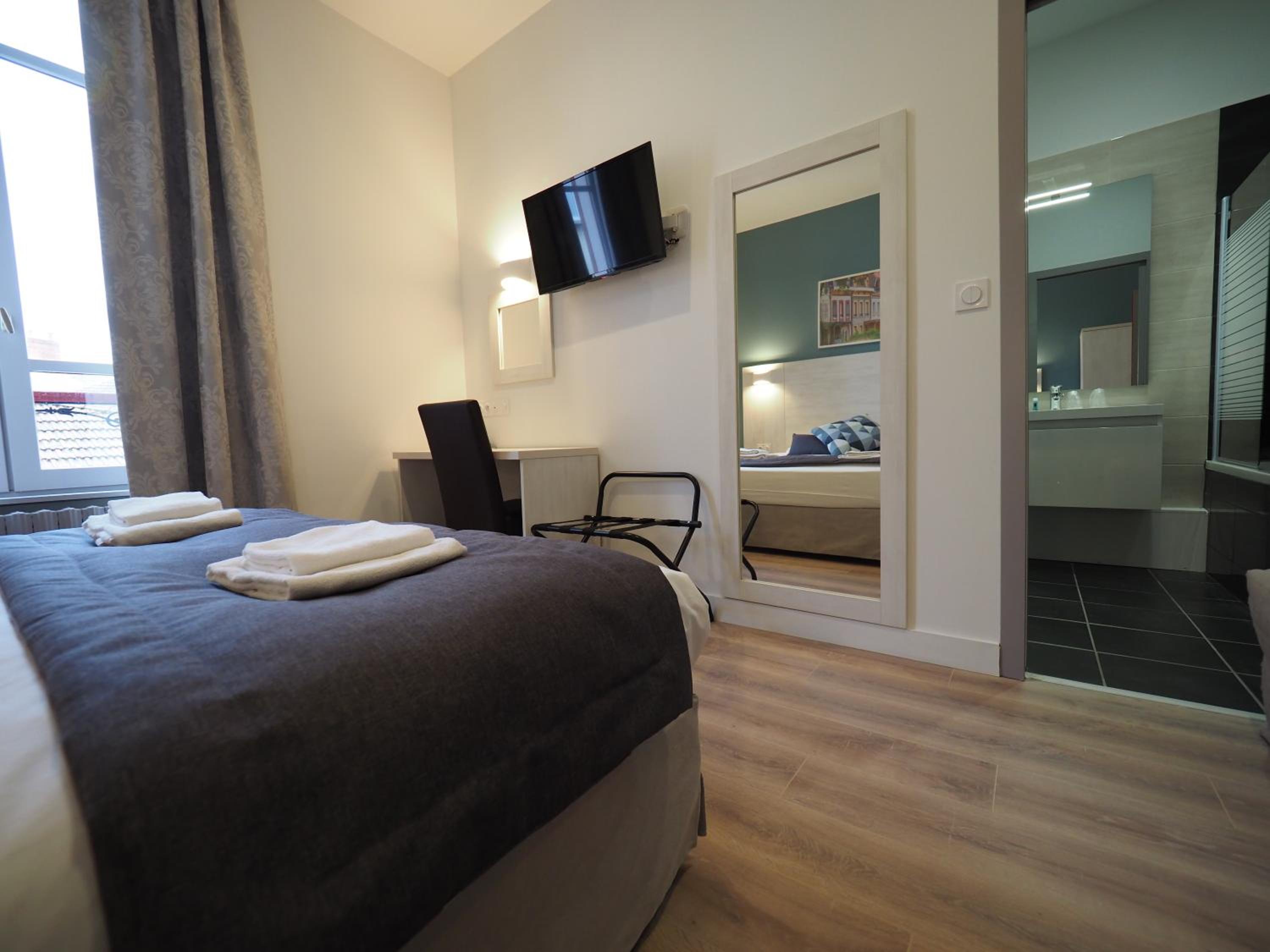 Comfort Double Room - Photo 9