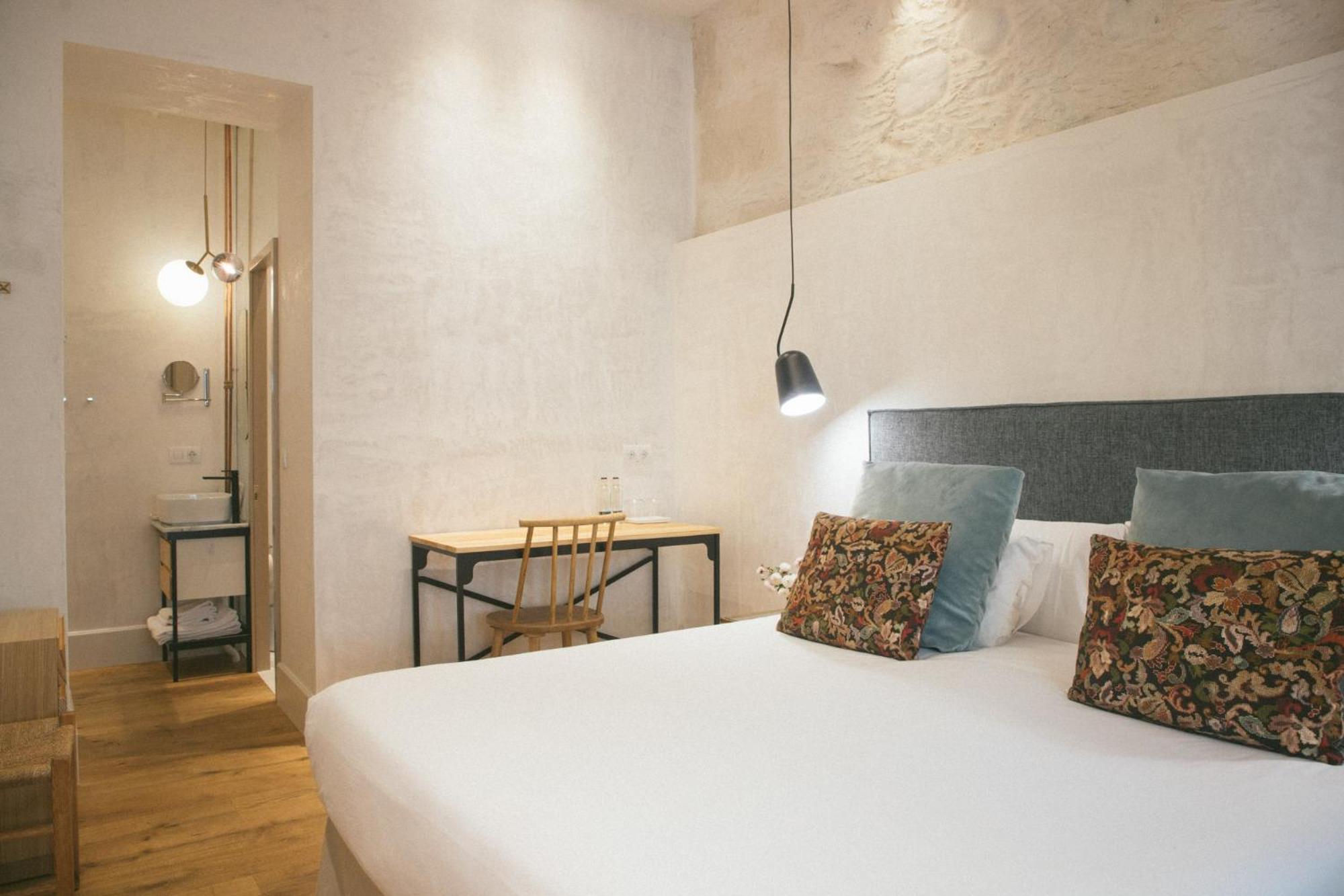 Deluxe Exterior Double Room