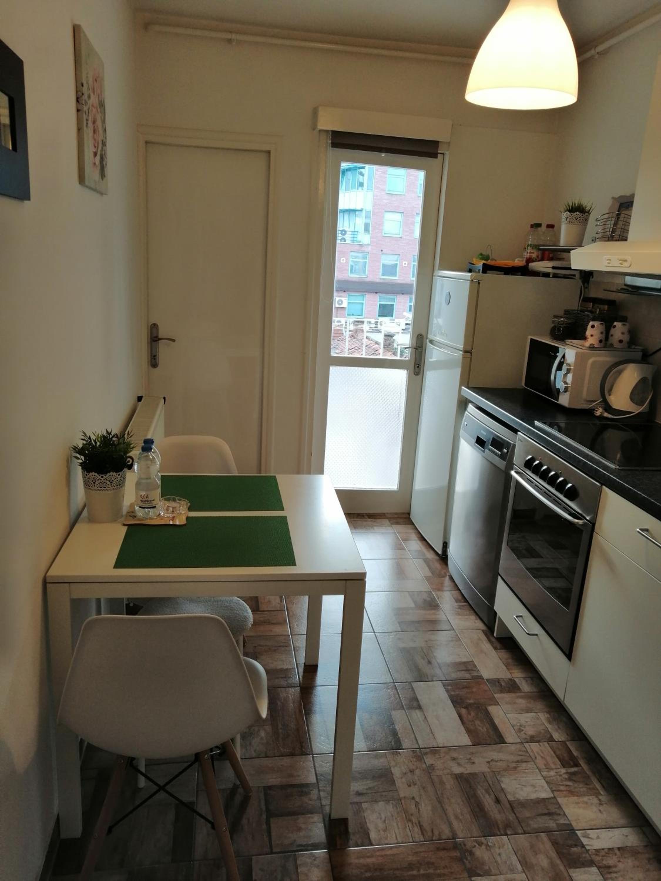 One-Bedroom Apartment - Photo 32
