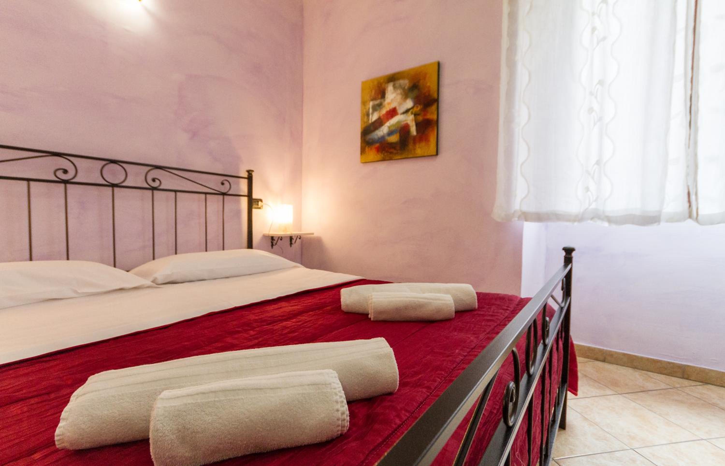 Triple Room with Private Bathroom photo 1