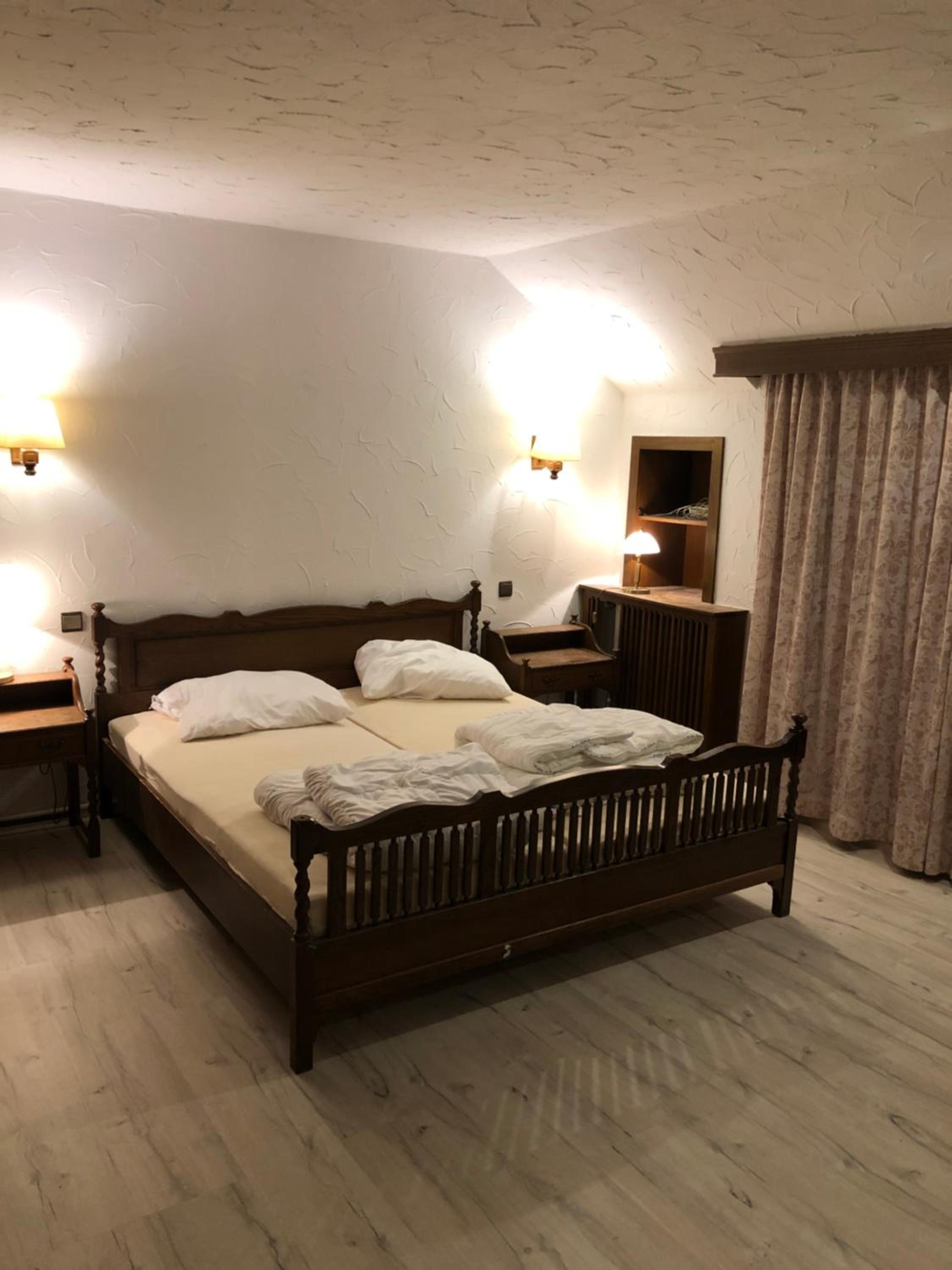 Double or Twin Room photo 2