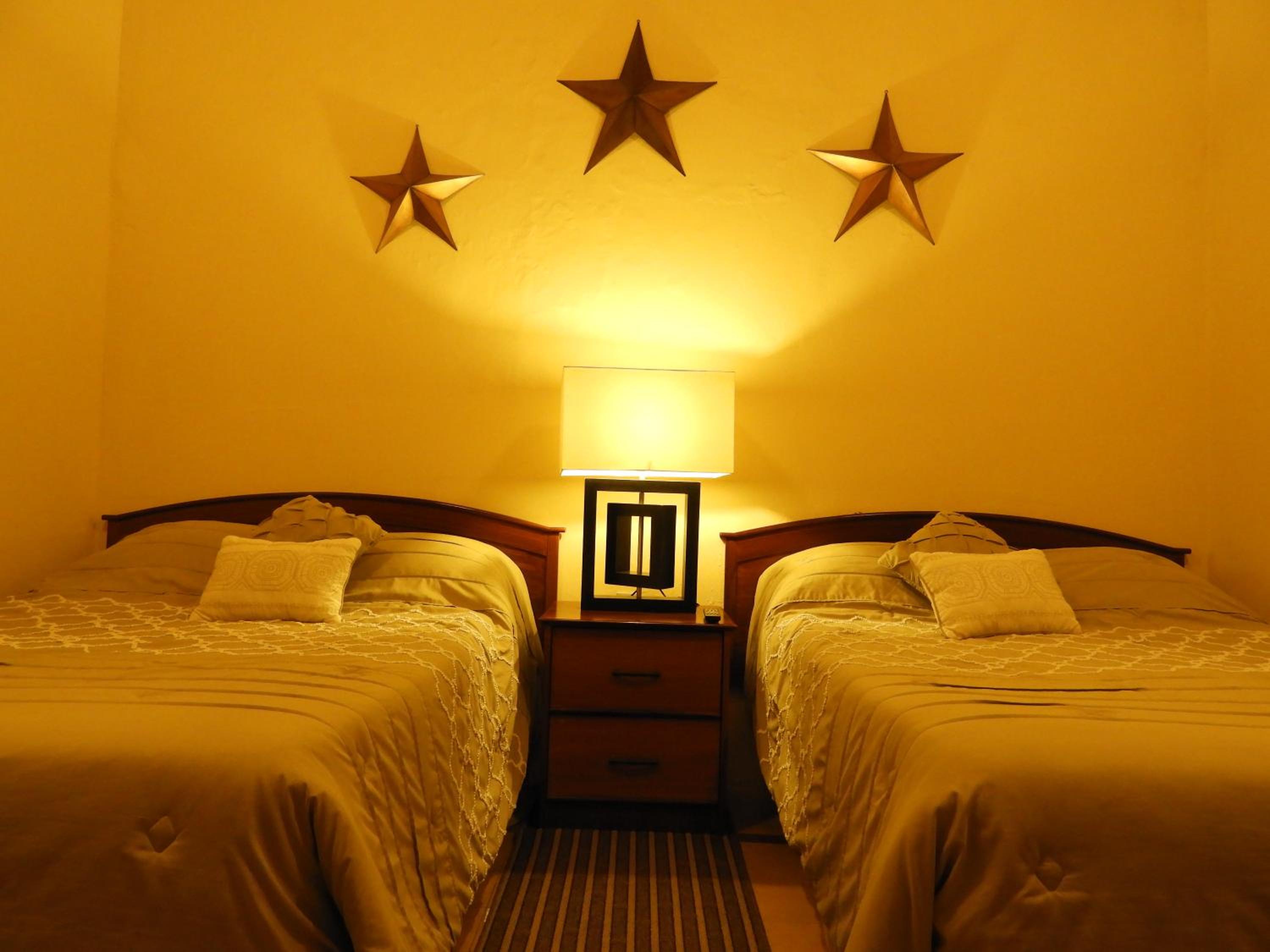 Standard Double Room with Two Double Beds photo 3