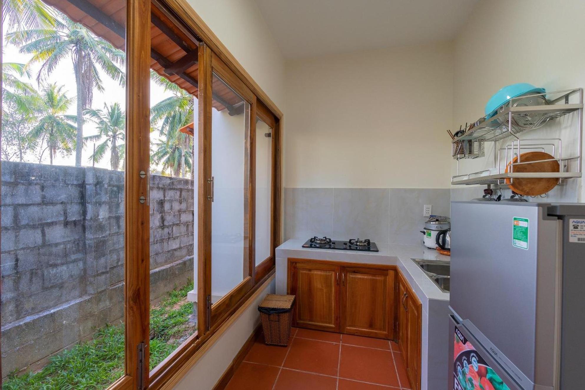 Deluxe Bungalow - Photo 16