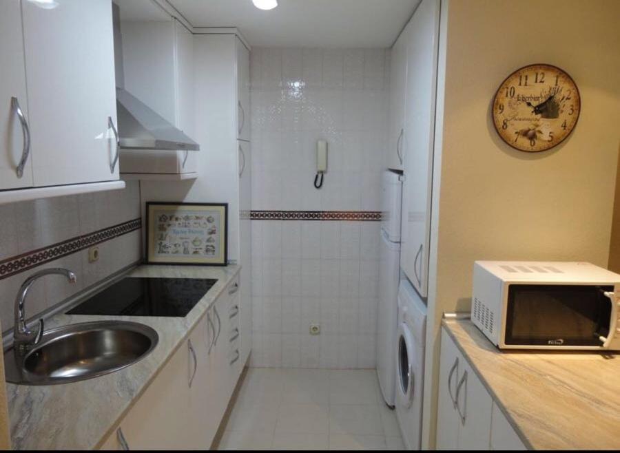 One-Bedroom Apartment - Photo 6