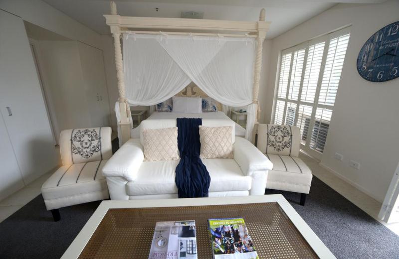 Queen Room with Spa Bath