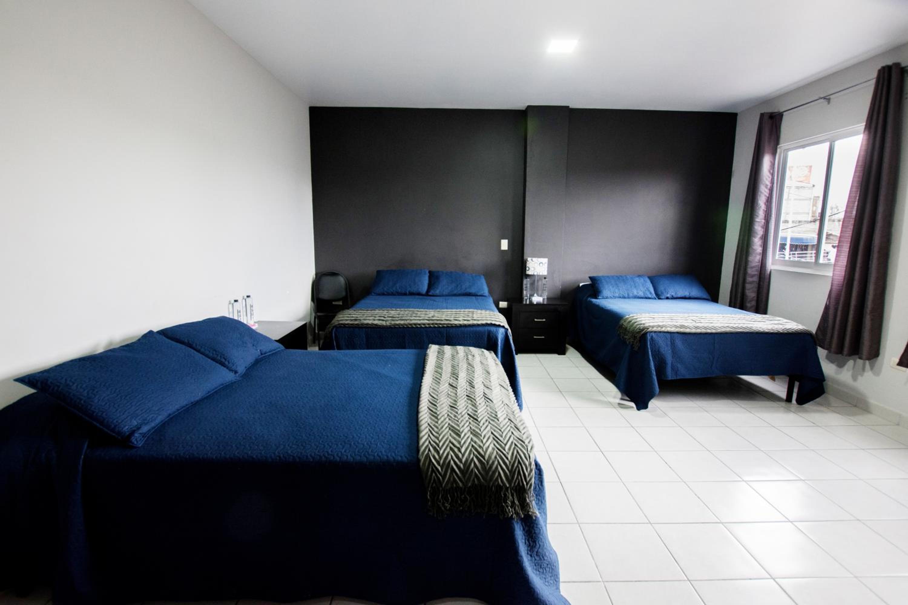 Triple Room - Photo 5
