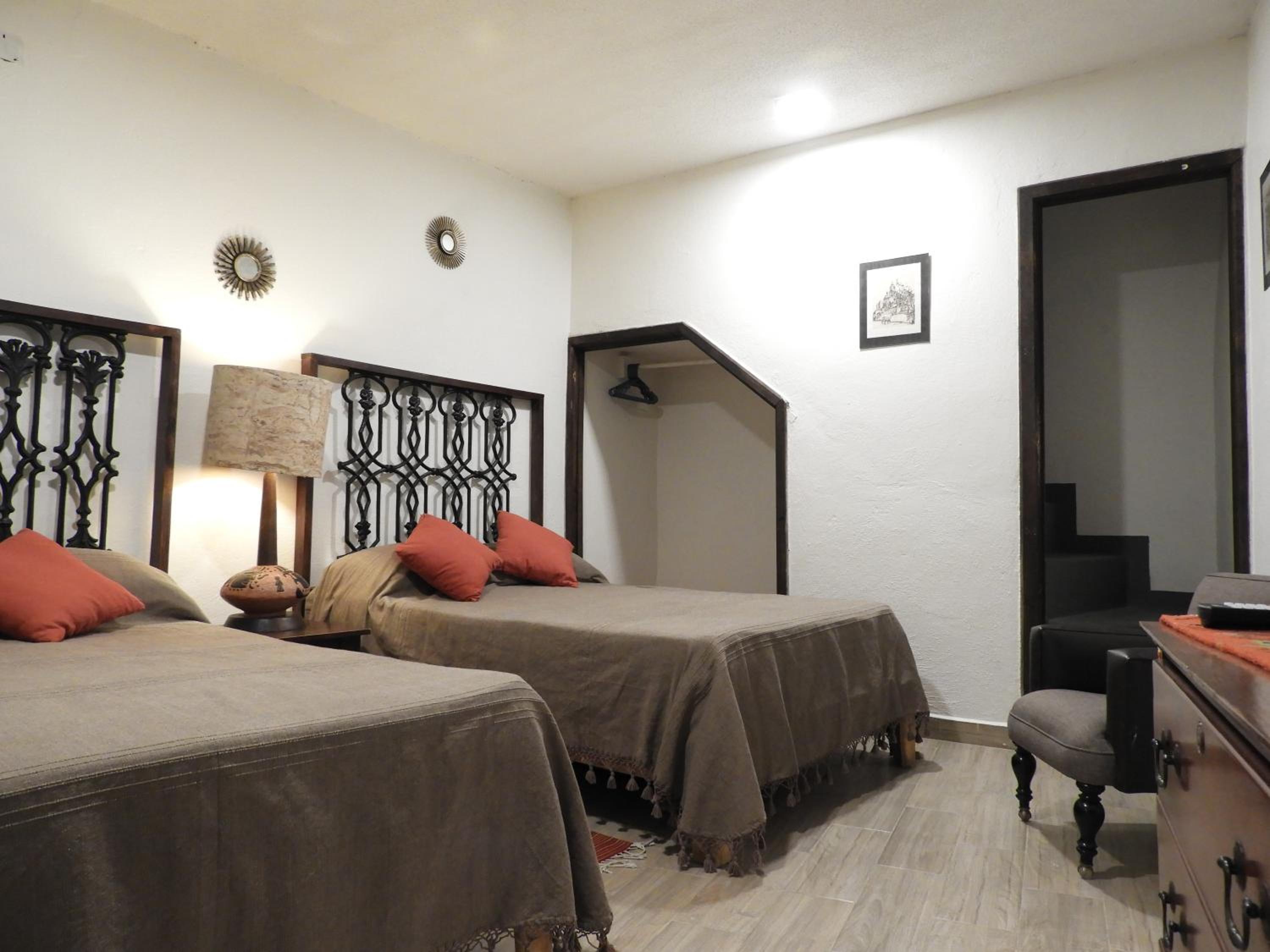 Apartment with Terrace photo 2