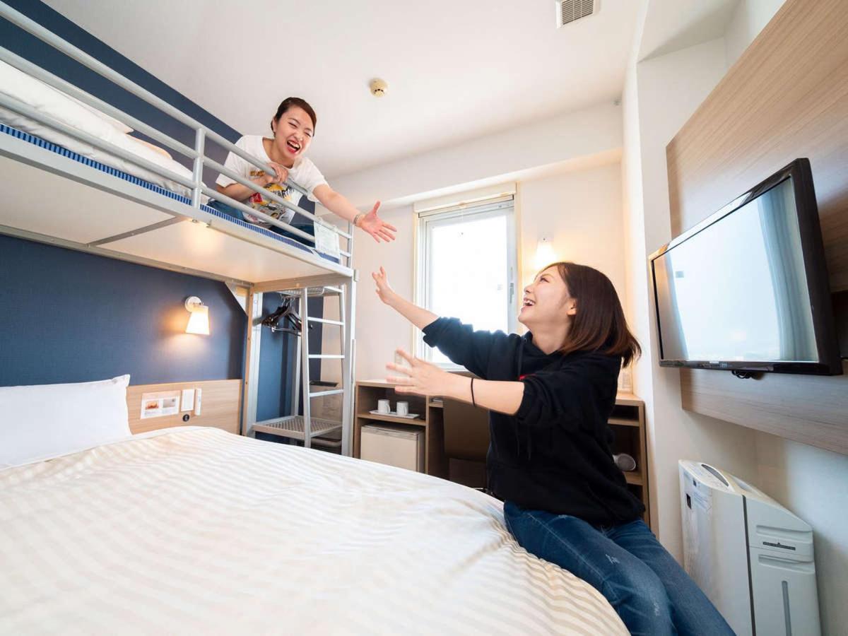 Room with Double Bed and Bunk Bed - Non-Smoking - Photo 2