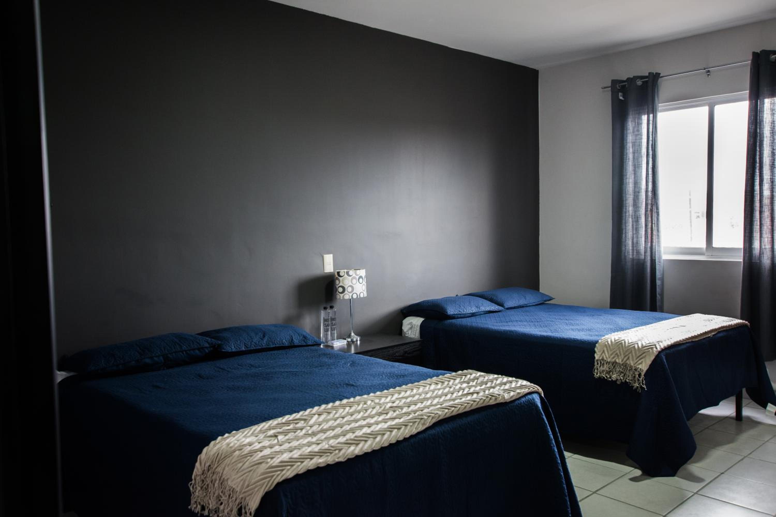 Double Room - Photo 4