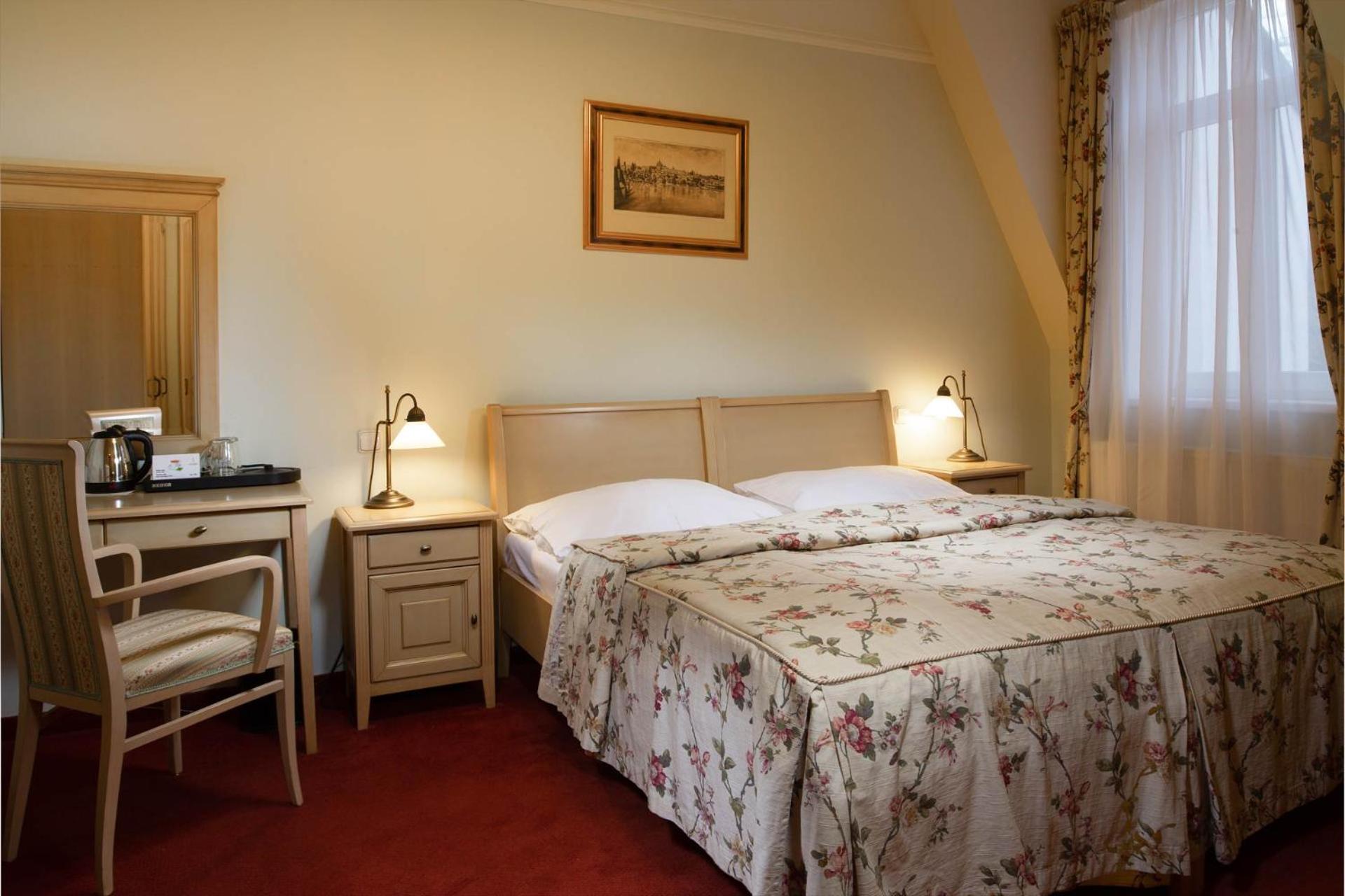 Economy Double or Twin Room with Wellness and Swimming Pool Access - Photo 5