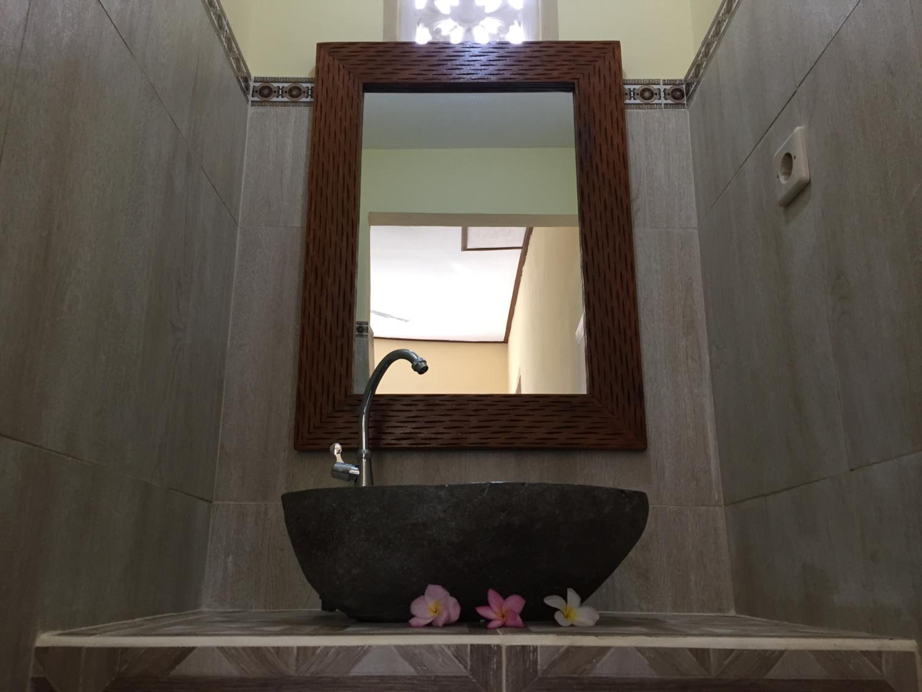 Double Room - Photo 14