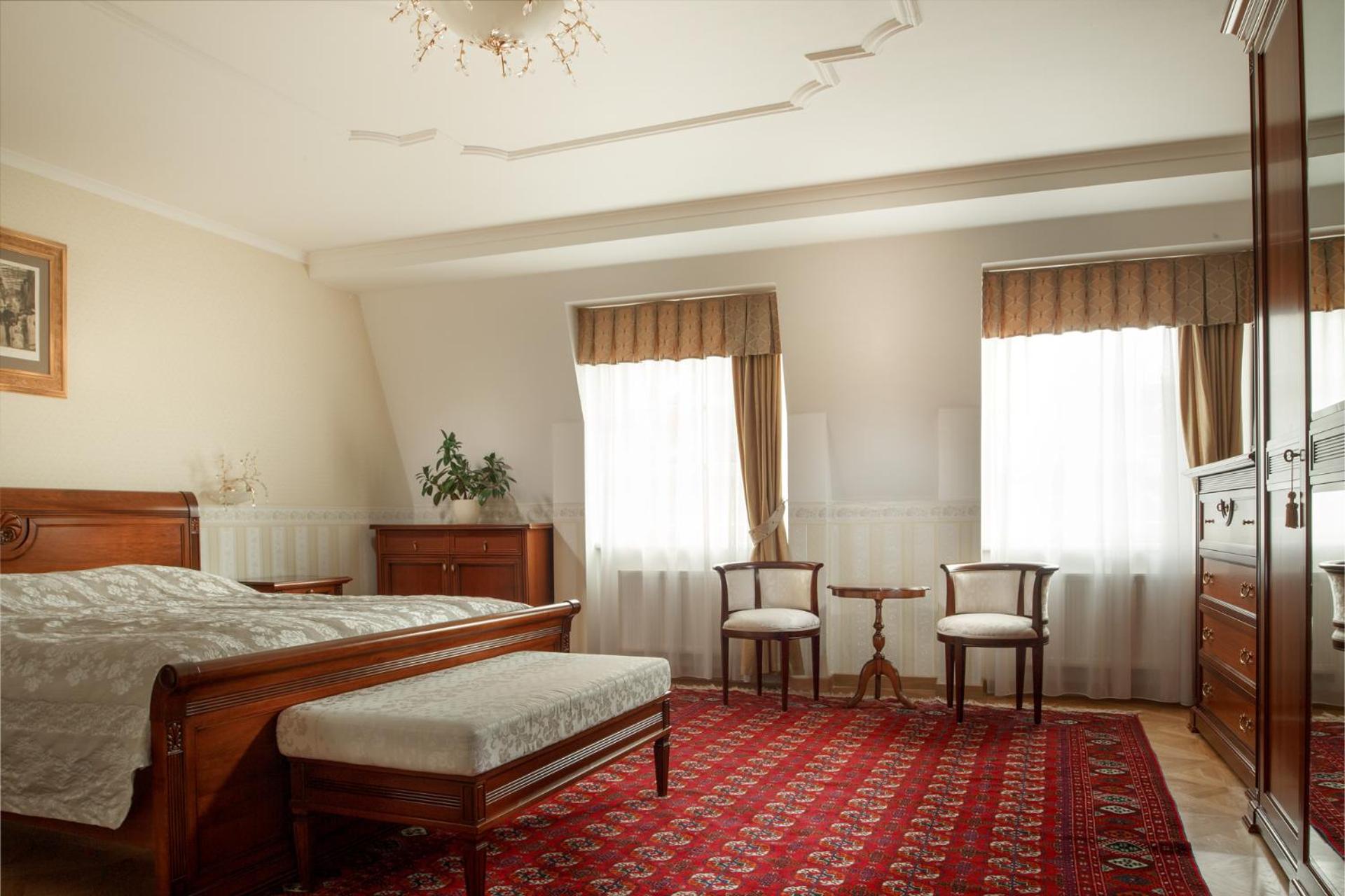 Suite with Wellness and Swimming Pool Access - Photo 2