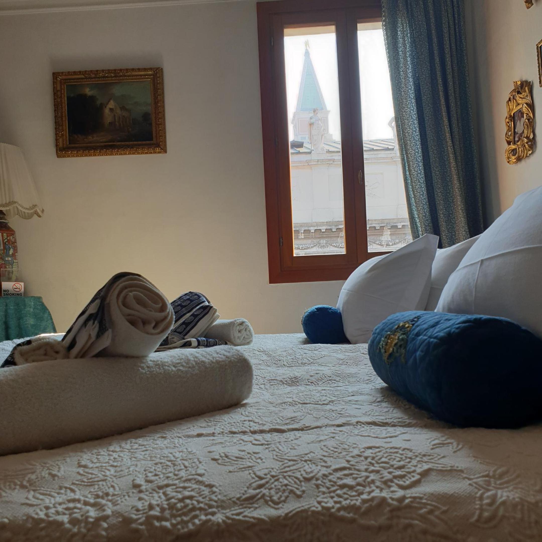 Deluxe Apartment photo 3