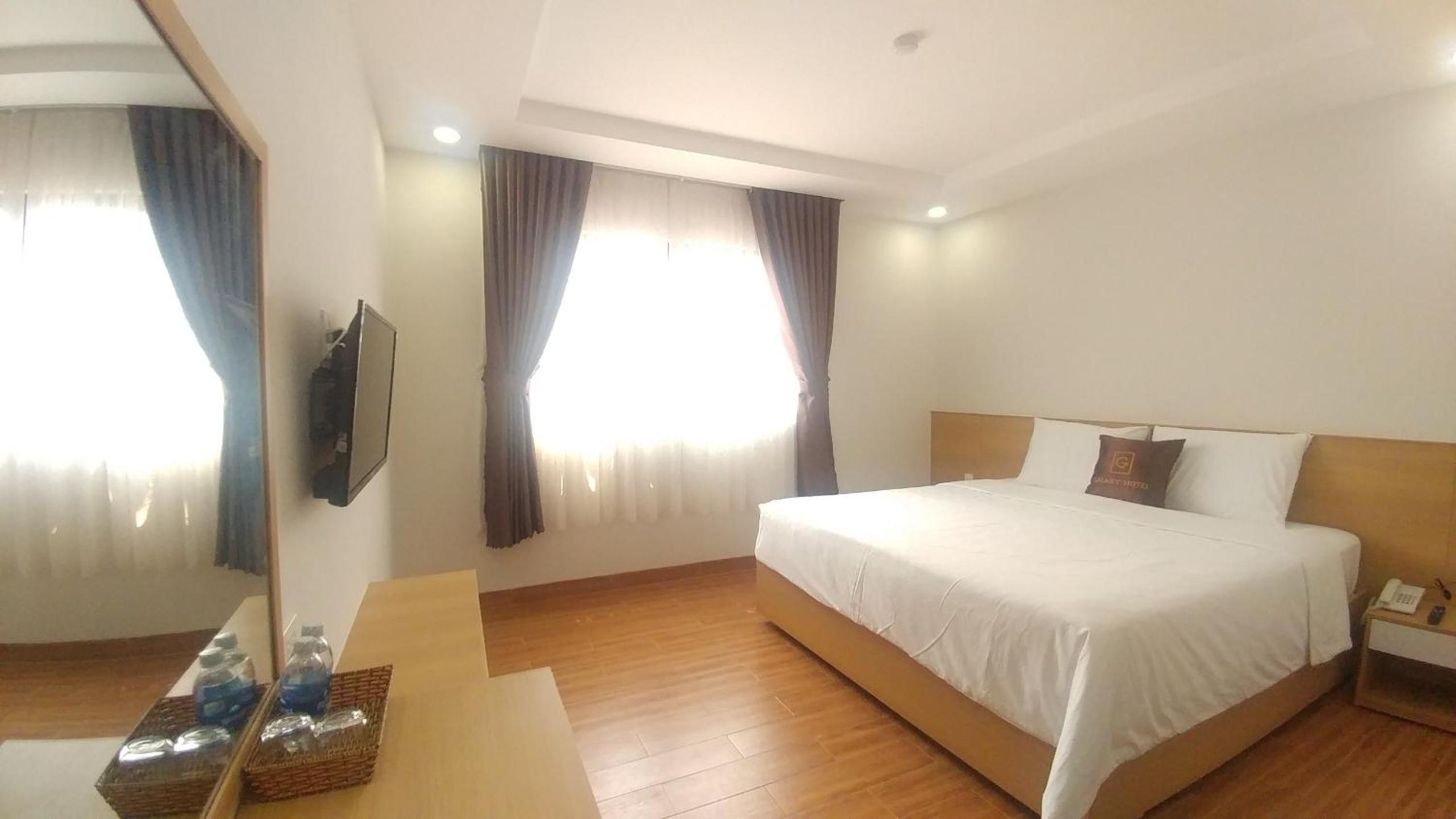 Standard King Room - Photo 1