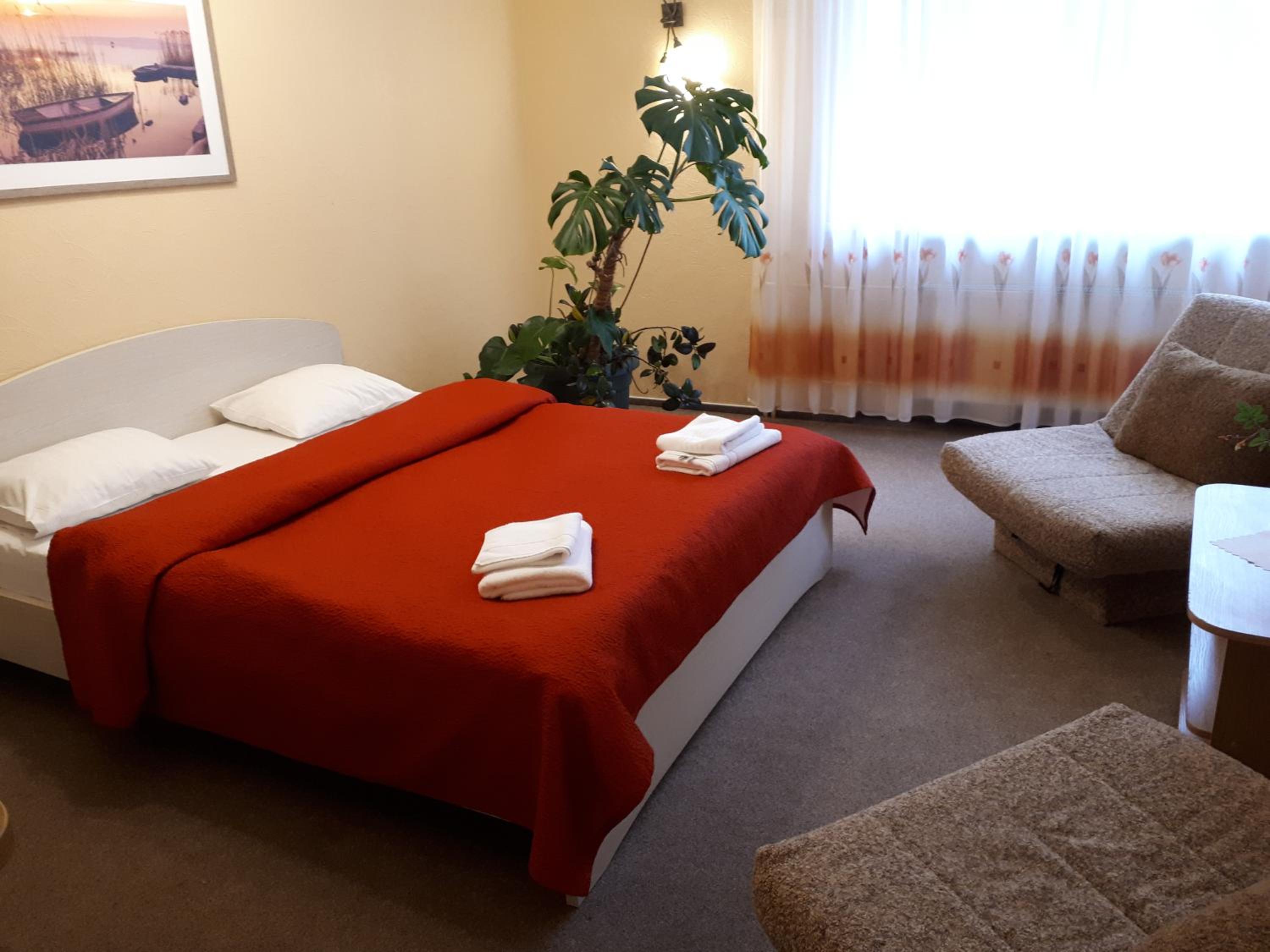 Quadruple Room with Bath photo 2