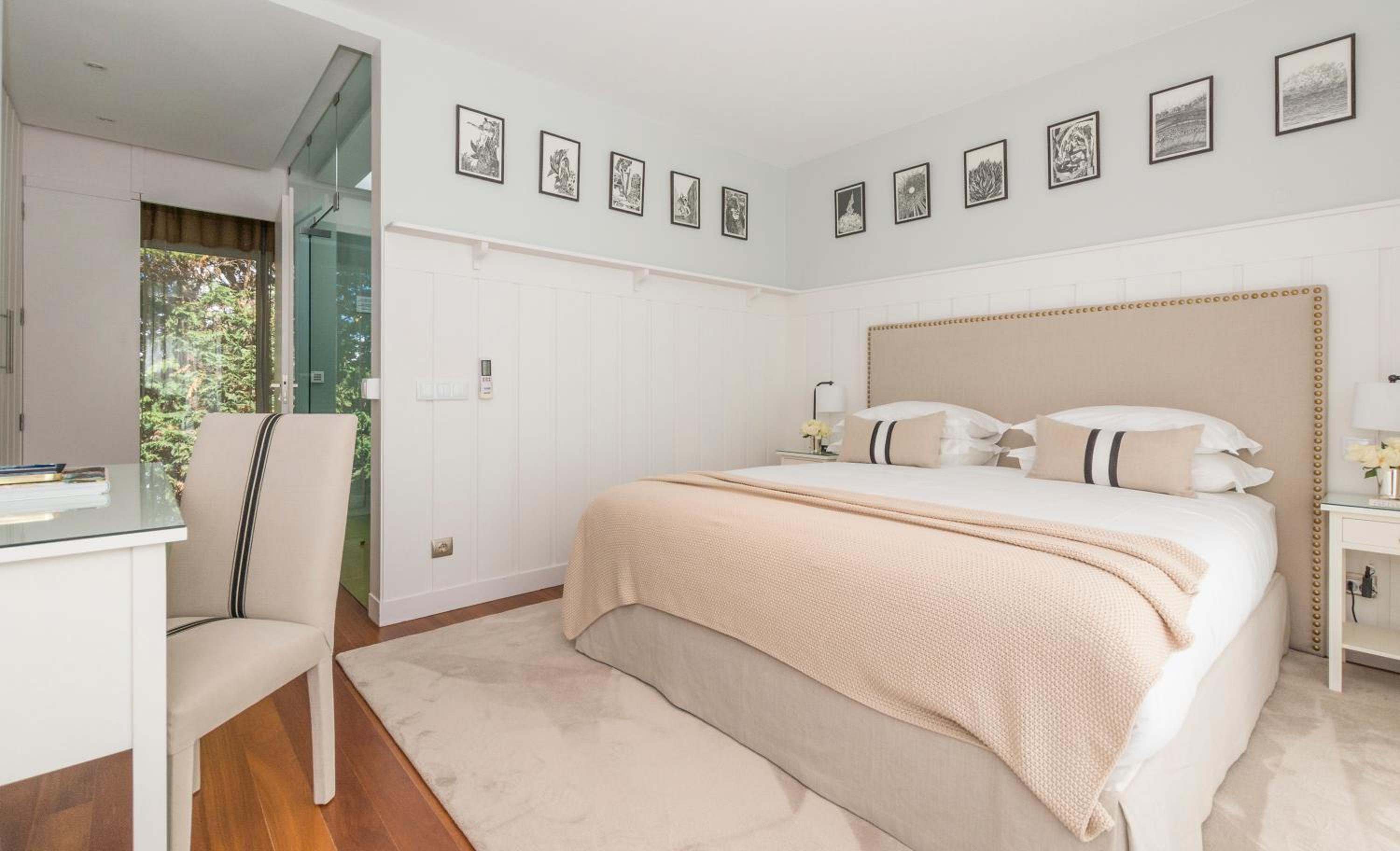 Deluxe Double Room with Spa Bath photo 3