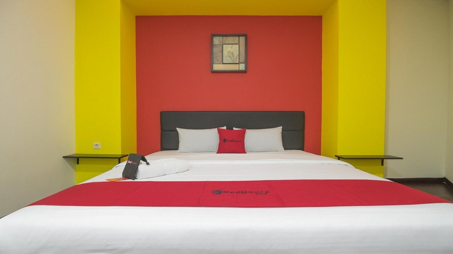 Double Room - Photo 6