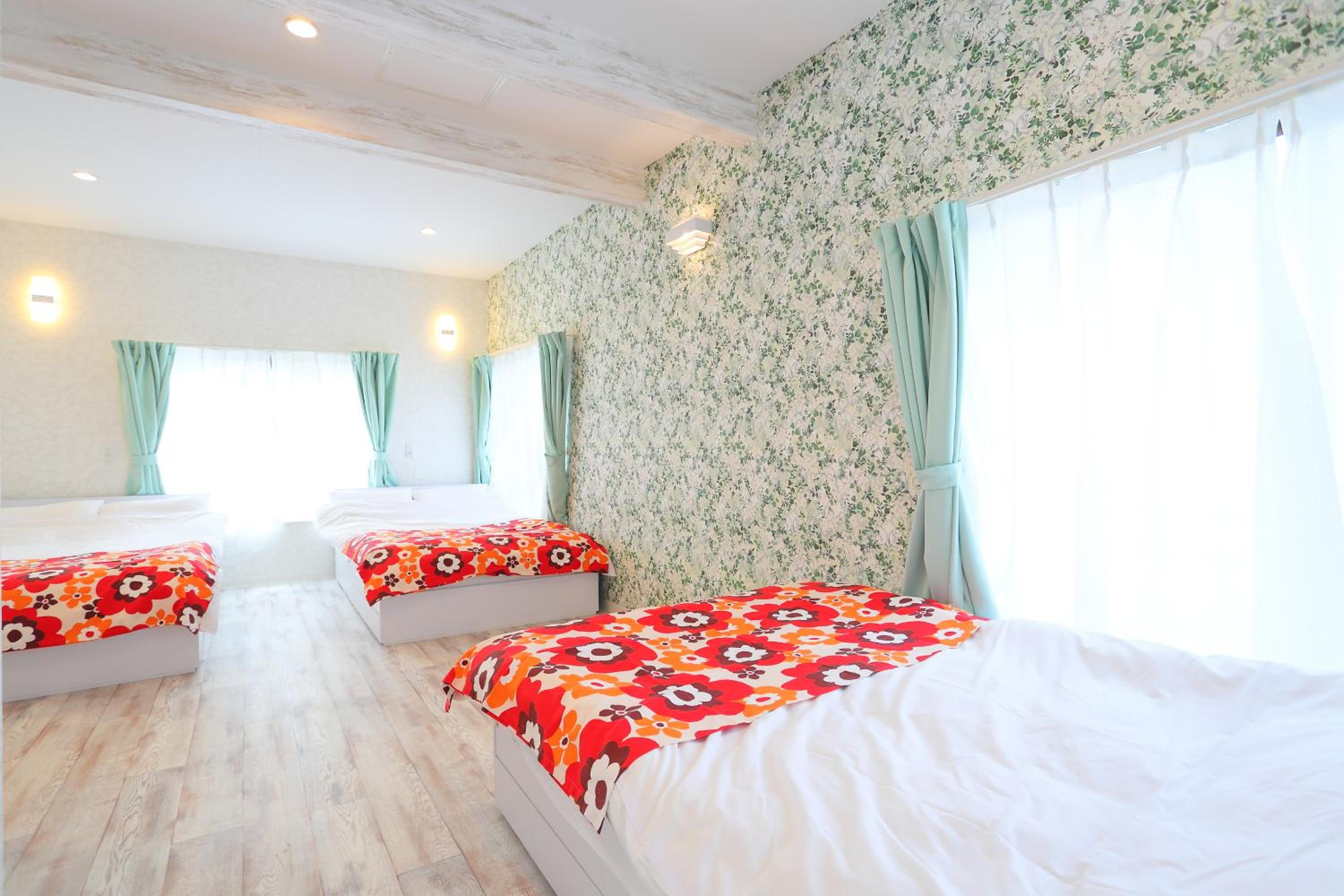 Villa 3 photo 1