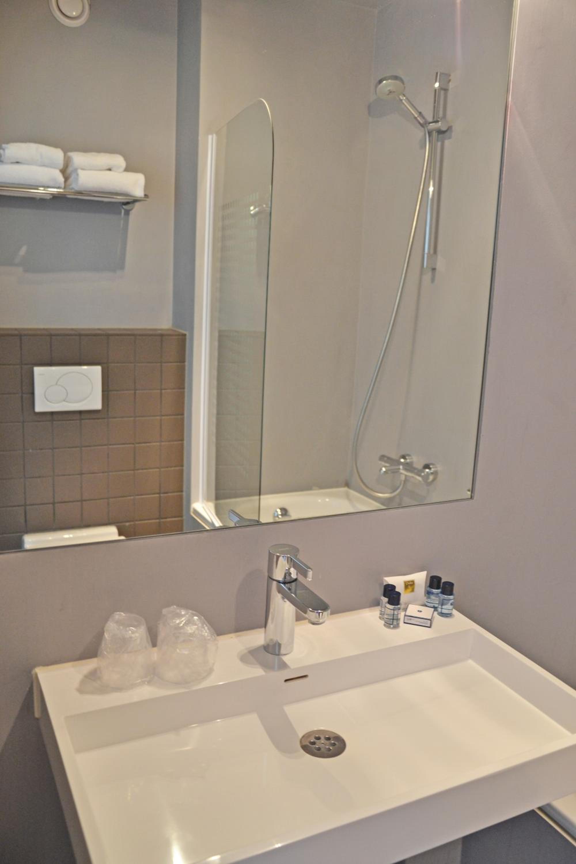 Comfort Double Room - Photo 5