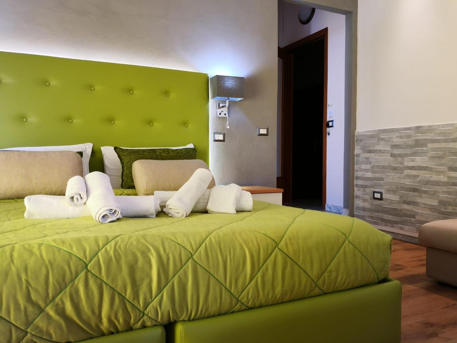 Triple Room - Photo 5