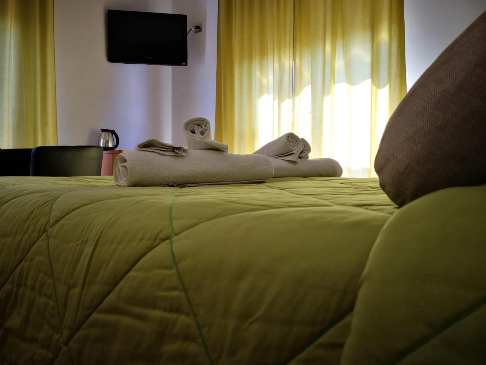 Triple Room - Photo 6