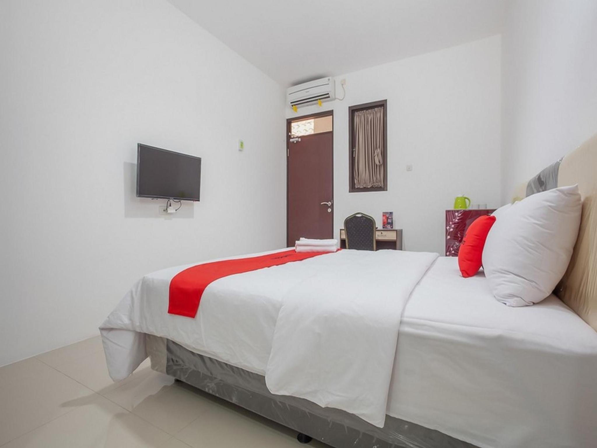 Double Room - Photo 5