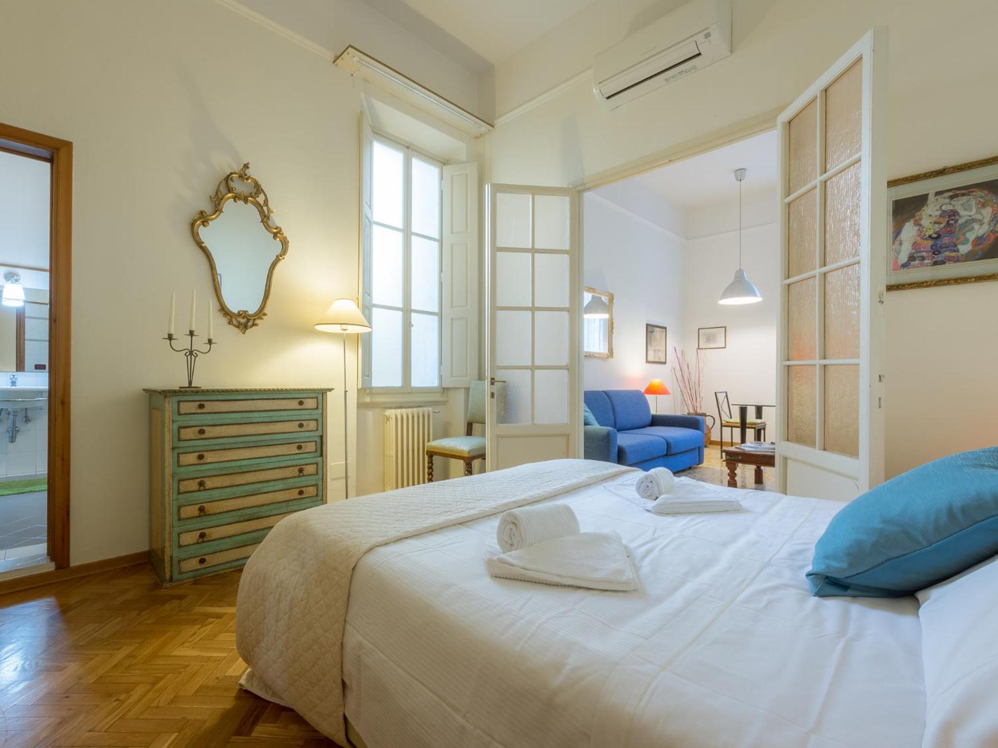 Apartment thumbnail 5