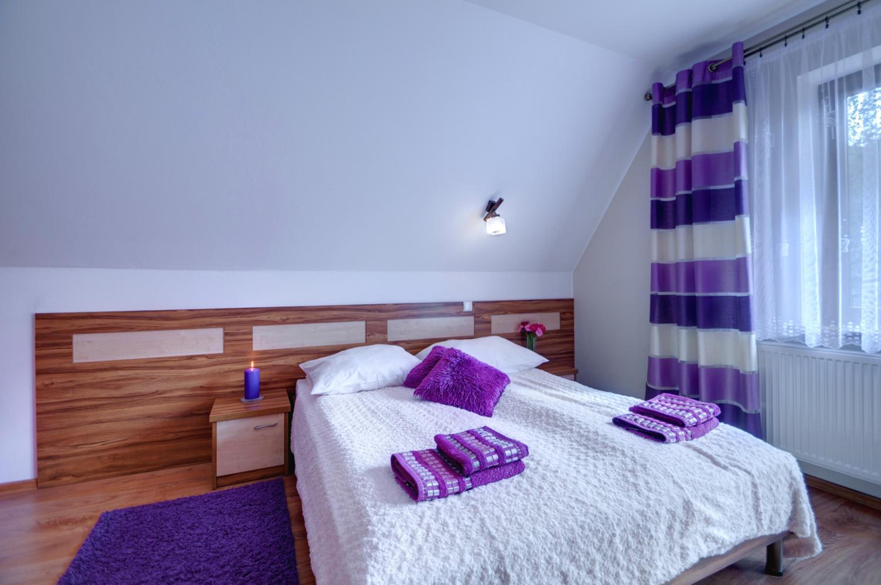 Double Room with Balcony (2 Adults + 1 Child) photo 1