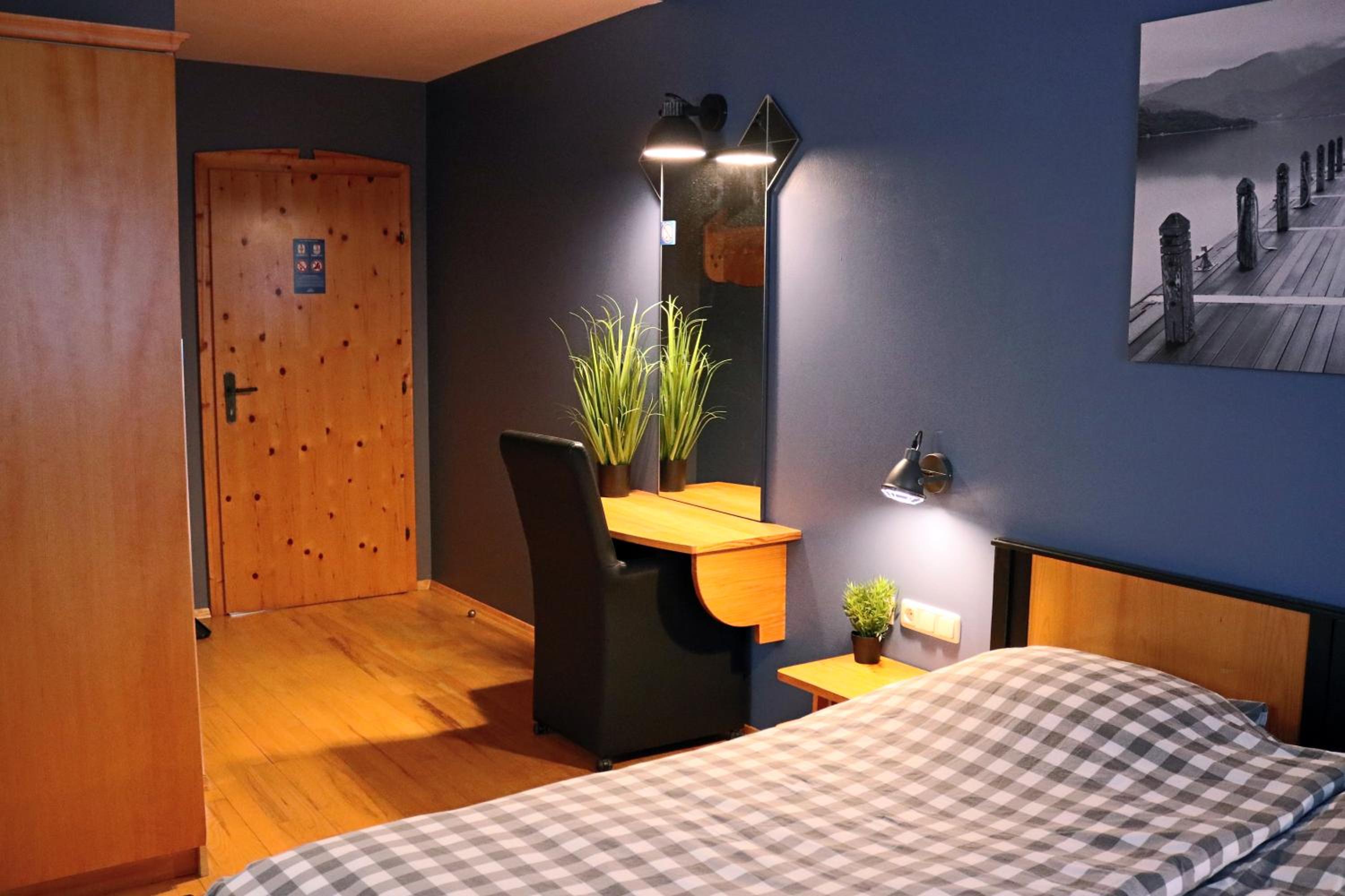 Triple Room with Private Bathroom photo 3
