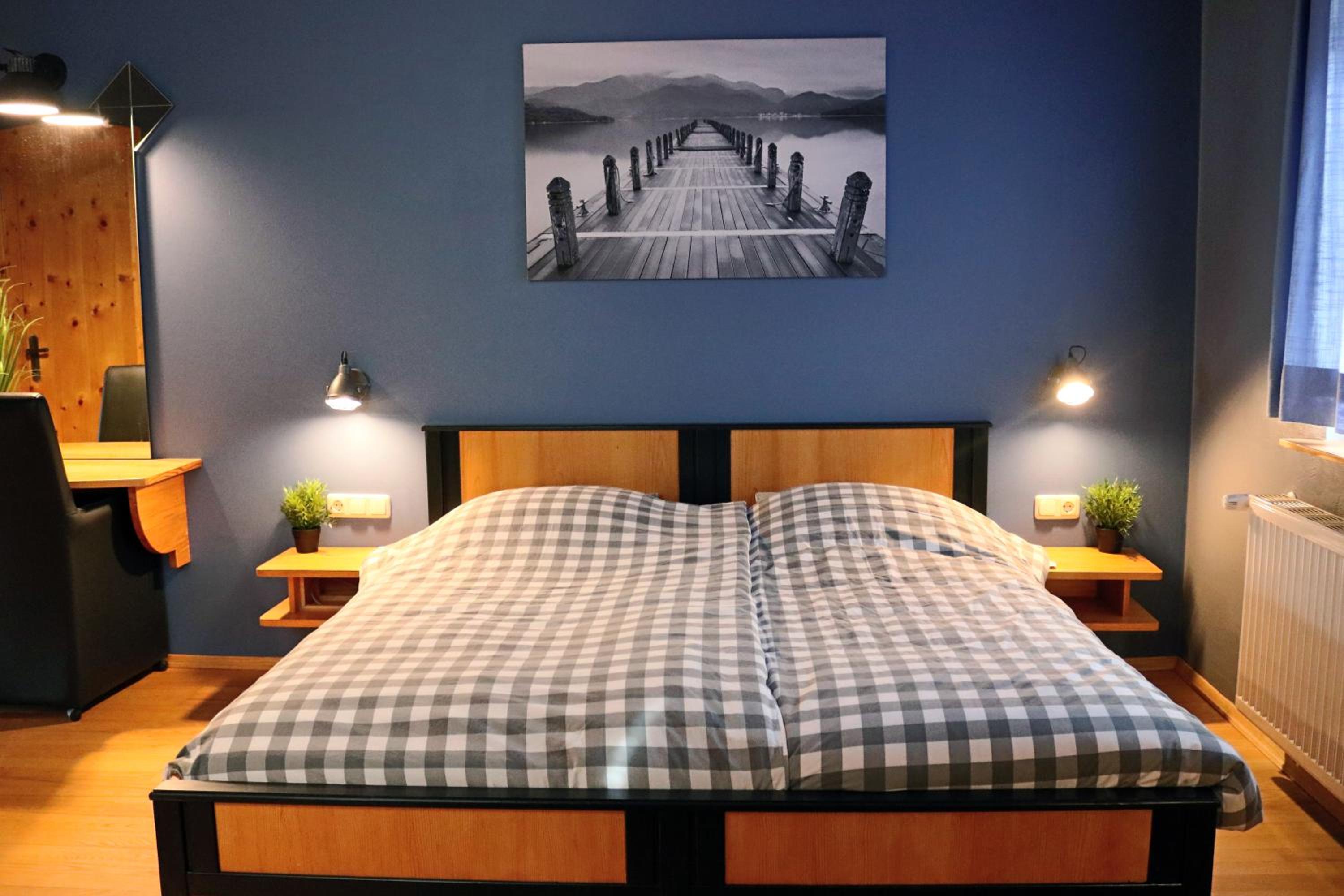 Triple Room with Private Bathroom photo 1