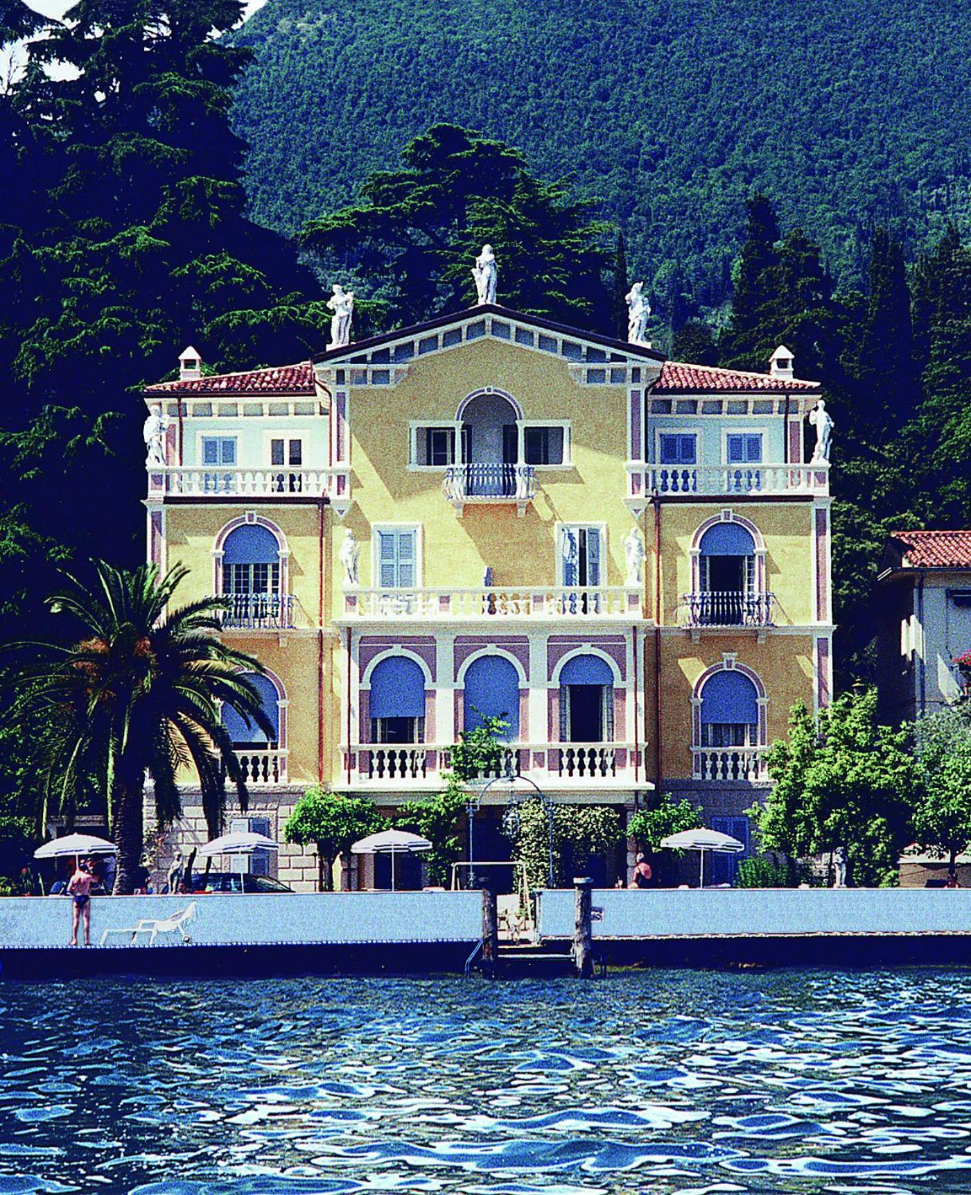 King Room with Lake View