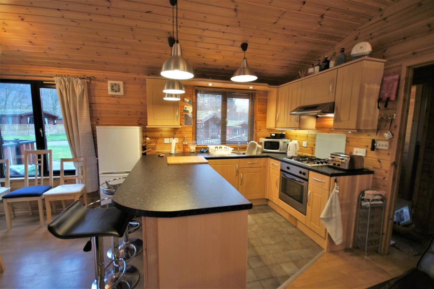 Three-Bedroom Chalet - Photo 24